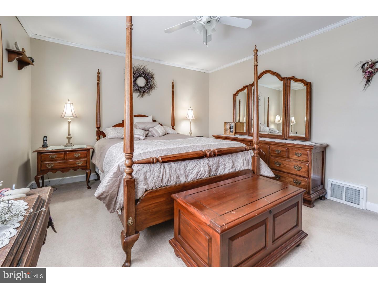 MAYFAIR (WEST) - Residential