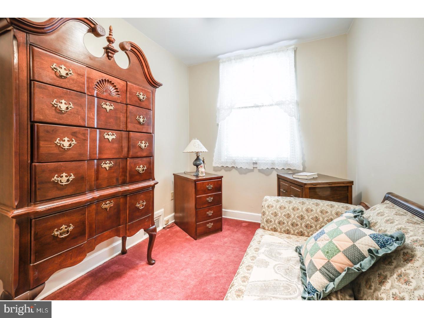 MAYFAIR (WEST) - Residential
