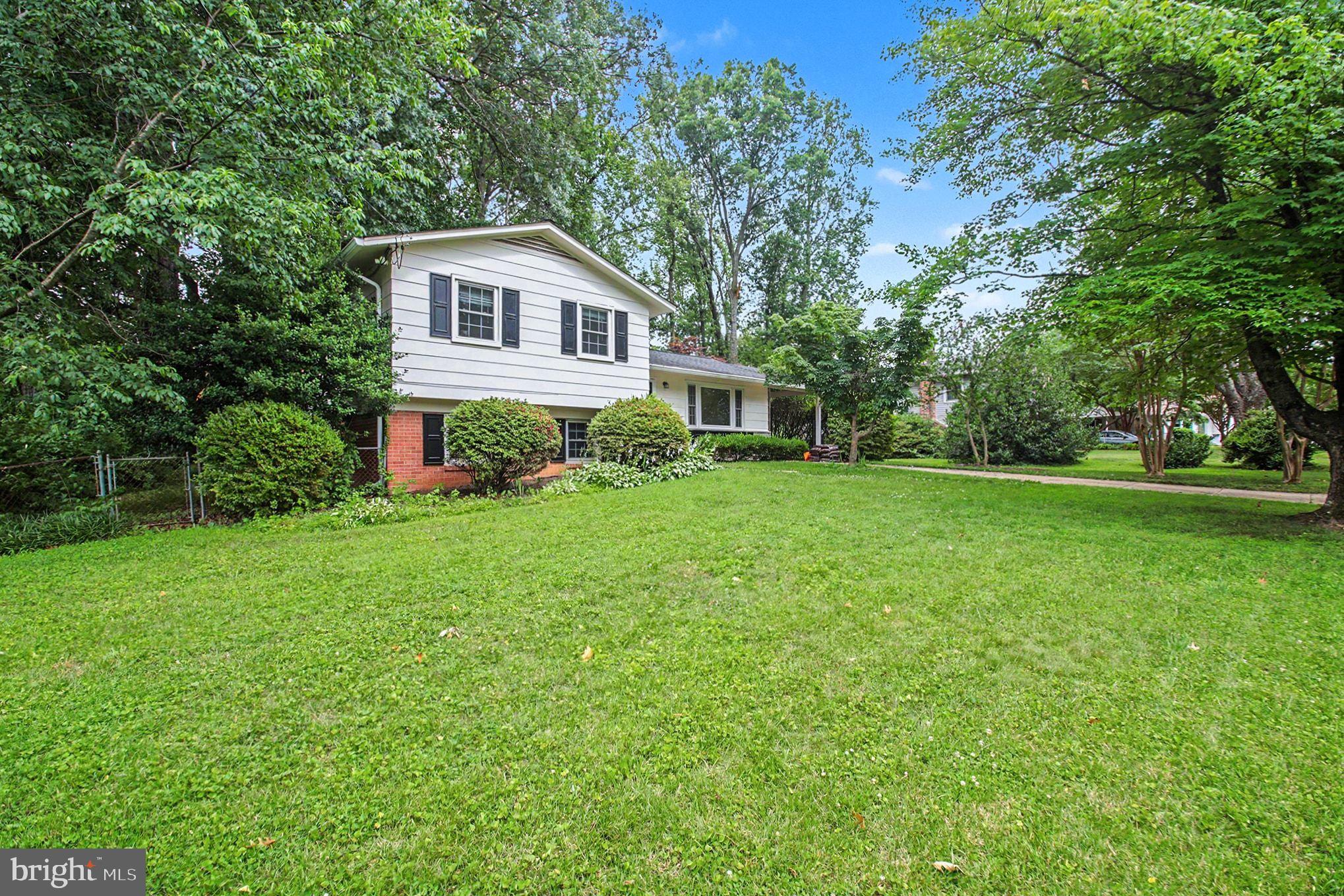 KEENE MILL MANOR - Residential