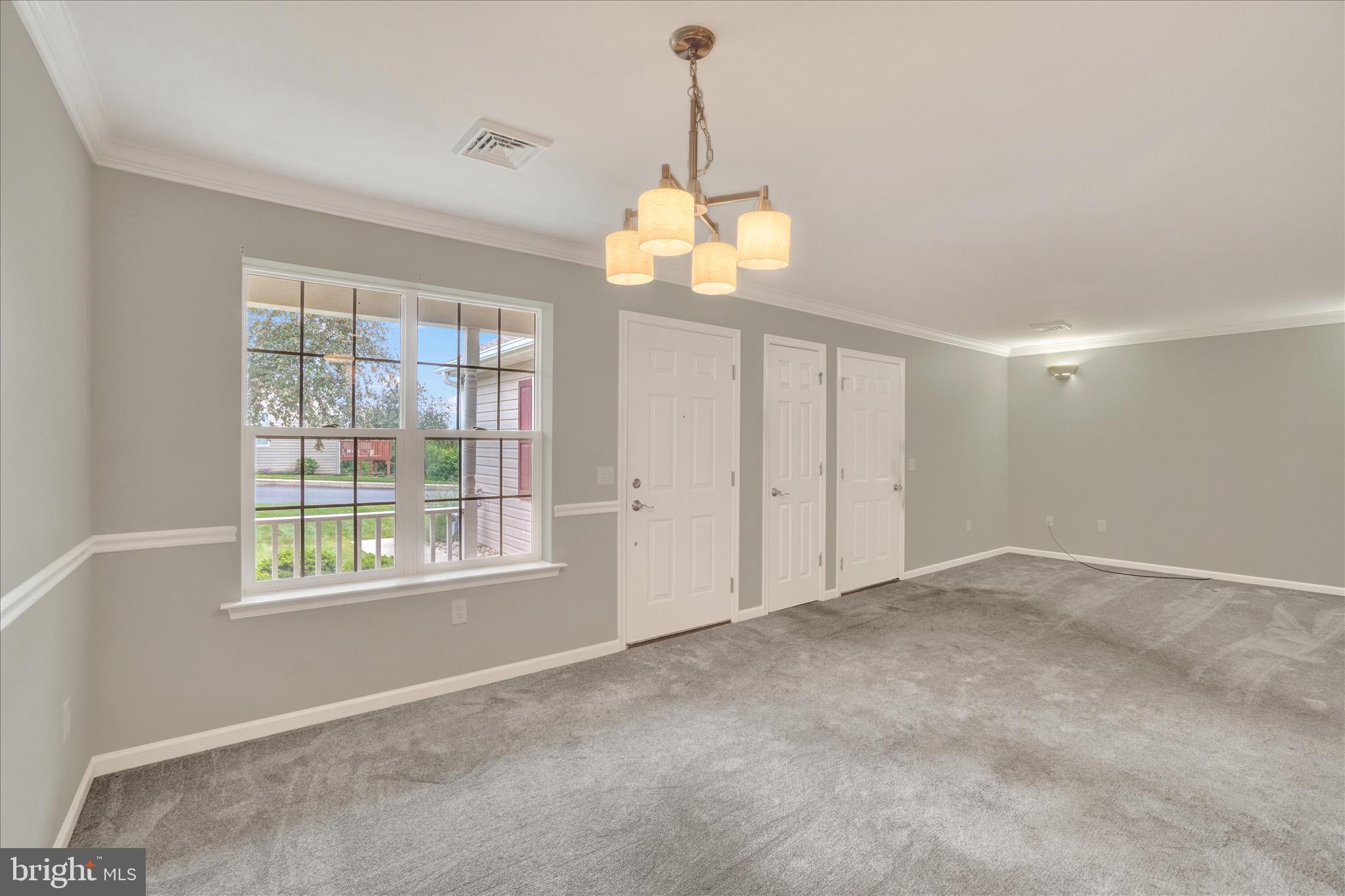 EQUINE MEADOWS - Residential