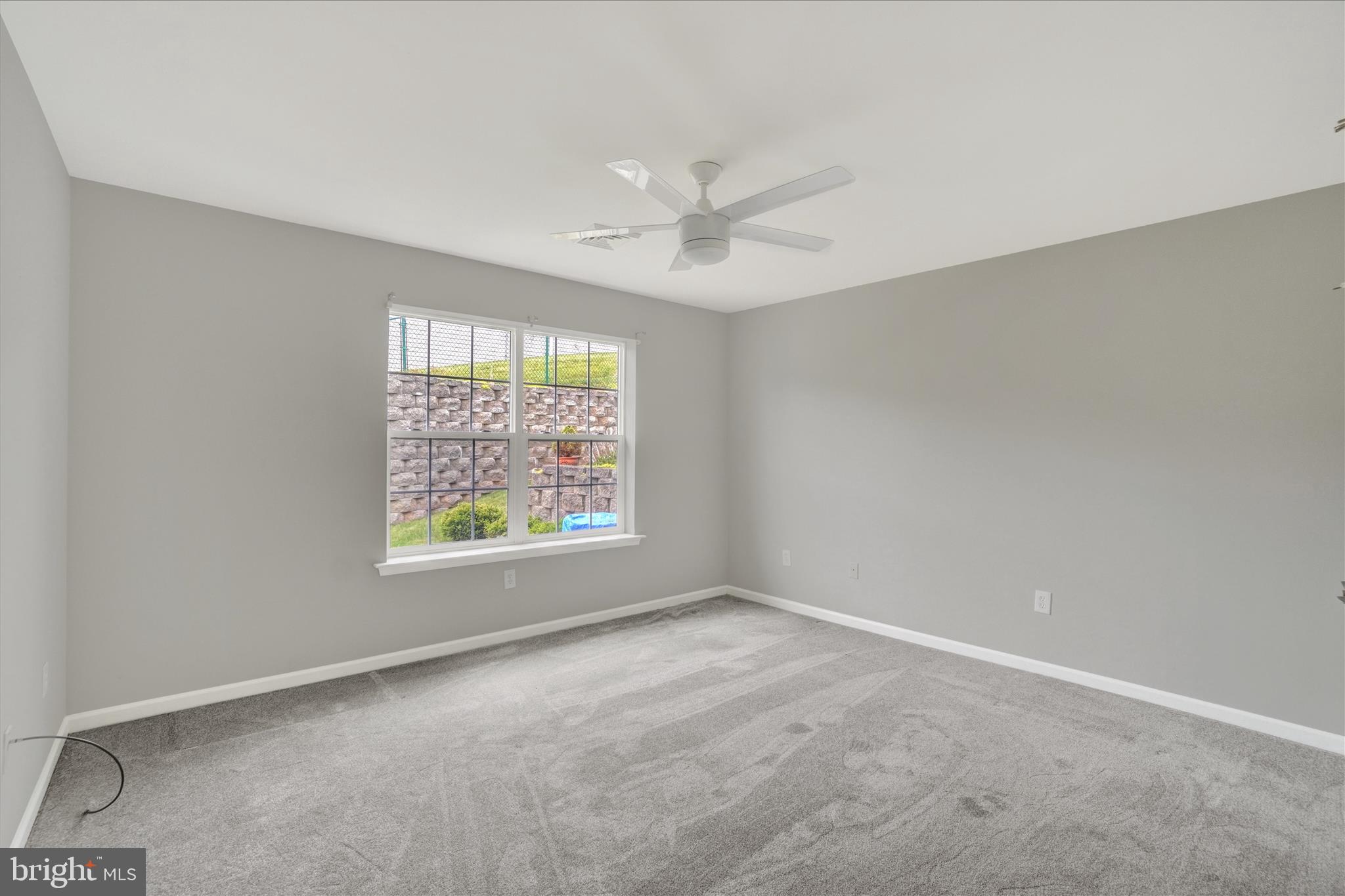 EQUINE MEADOWS - Residential