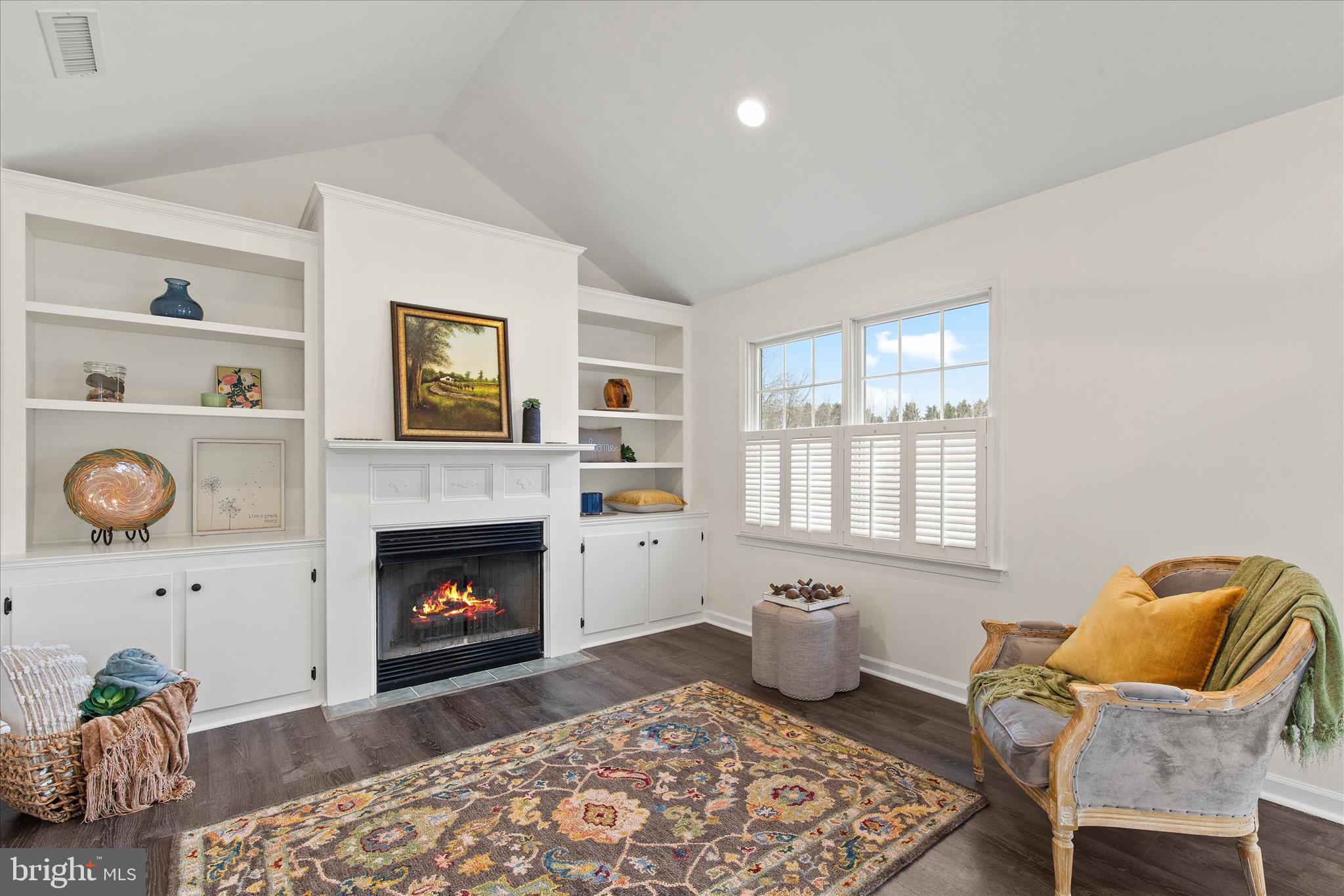 STRAW RIDGE - Residential