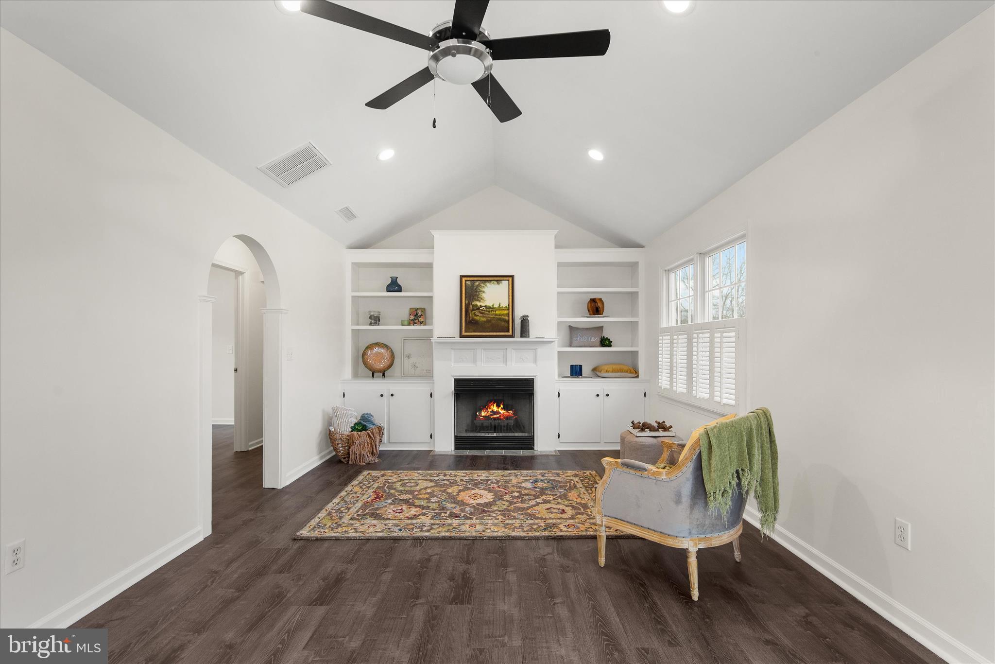 STRAW RIDGE - Residential