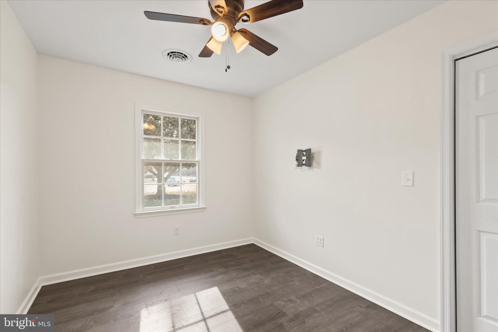 STRAW RIDGE - Residential