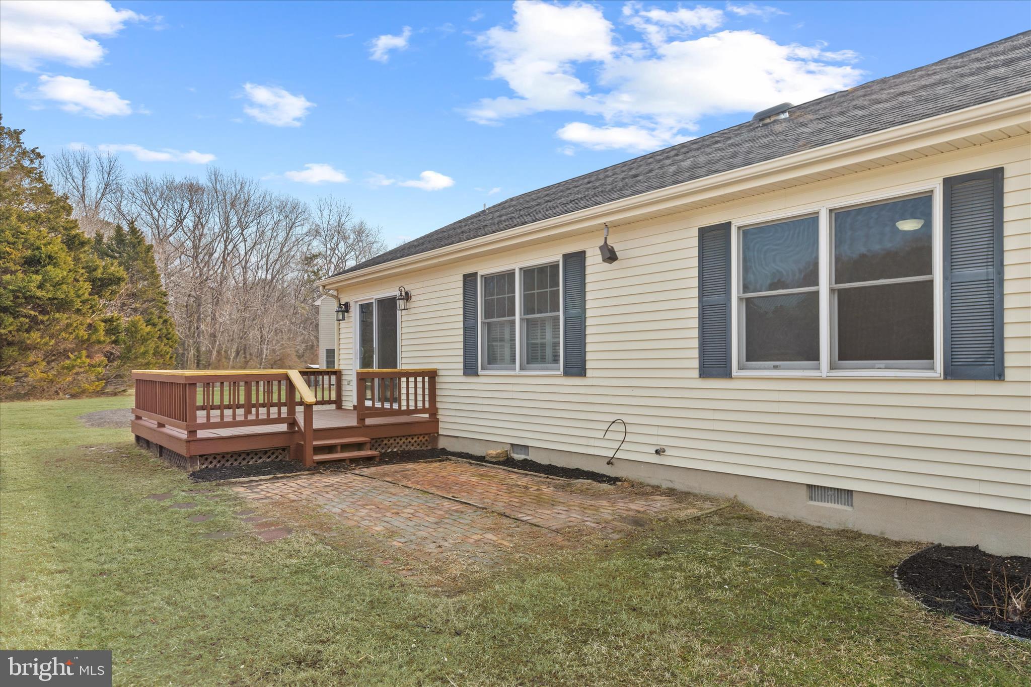 STRAW RIDGE - Residential