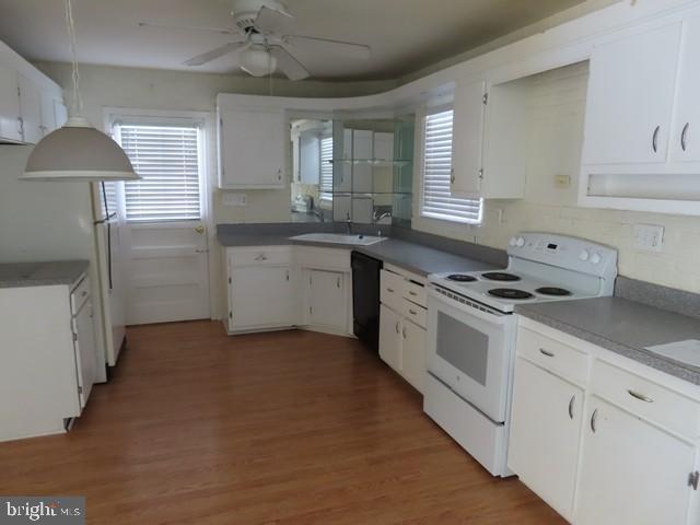CALVERTON - Residential