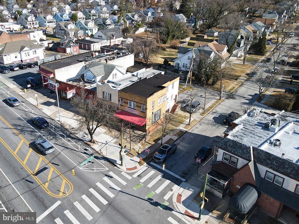 Three (3) total leasable spaces • C-1 zoning (Neighborhood Business District) • Long-term tenant • 25’ ± of frontage on Harford Road