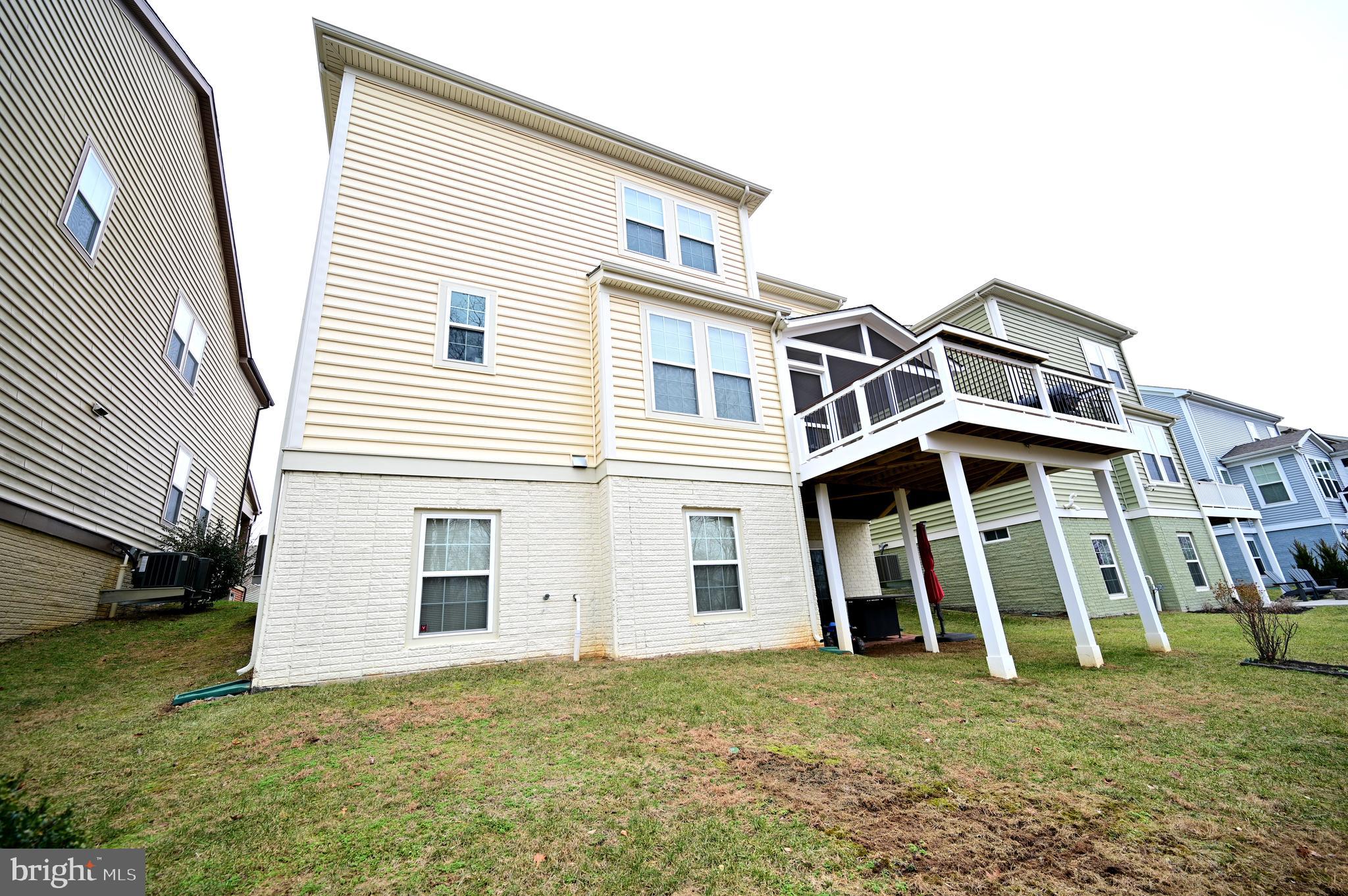 EMBREY MILL - Residential