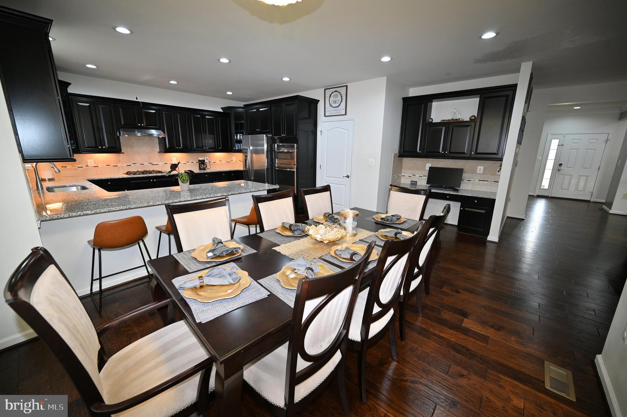 EMBREY MILL - Residential