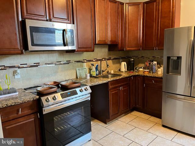 GERMANTOWN - Residential
