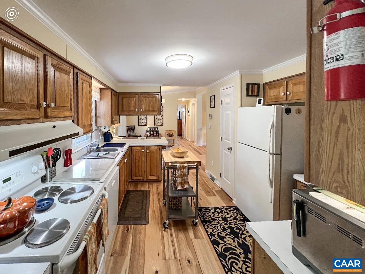 UNKNOWN - Residential Lease
