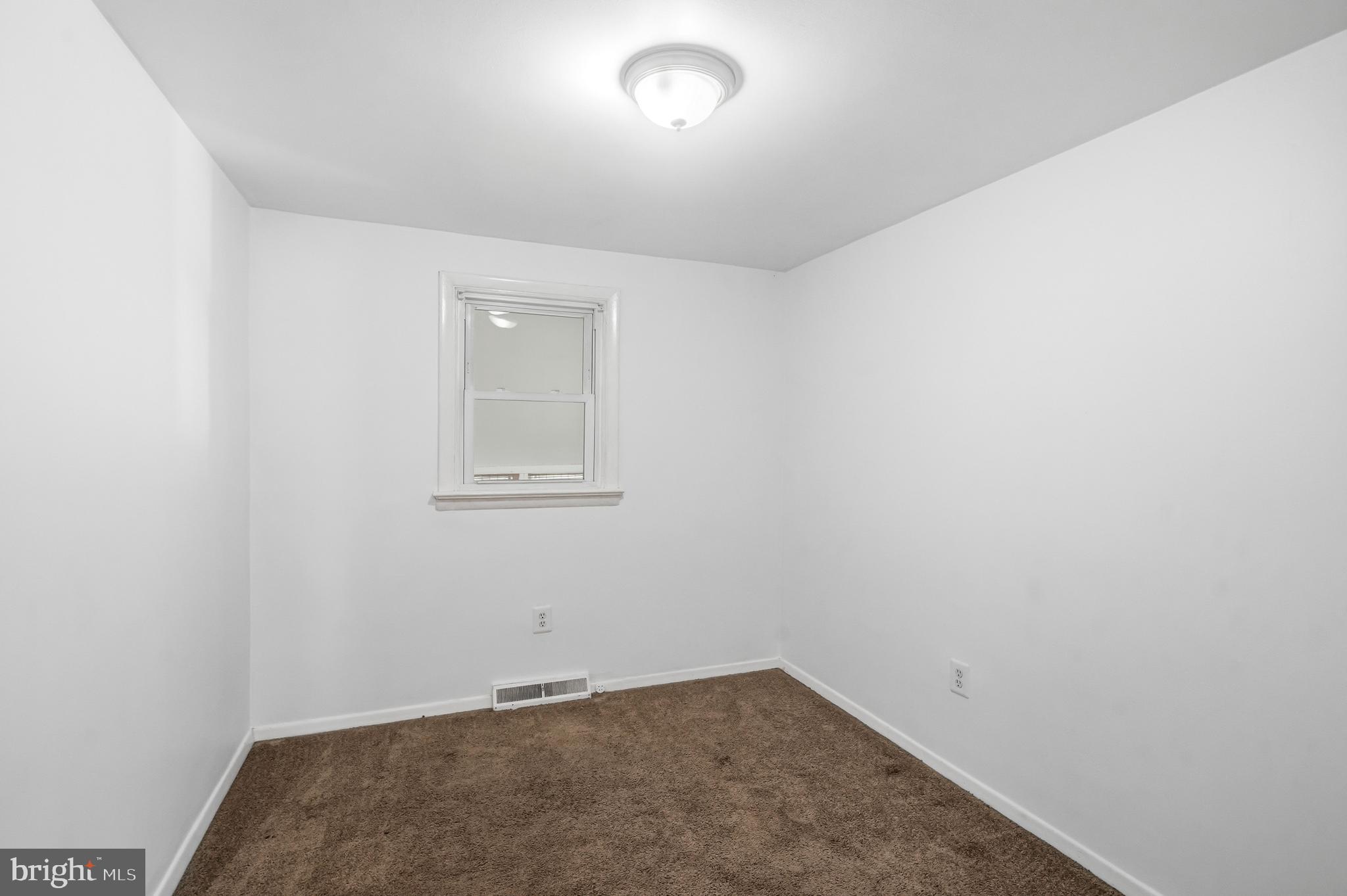 HORSHAM MEADOWS - Residential