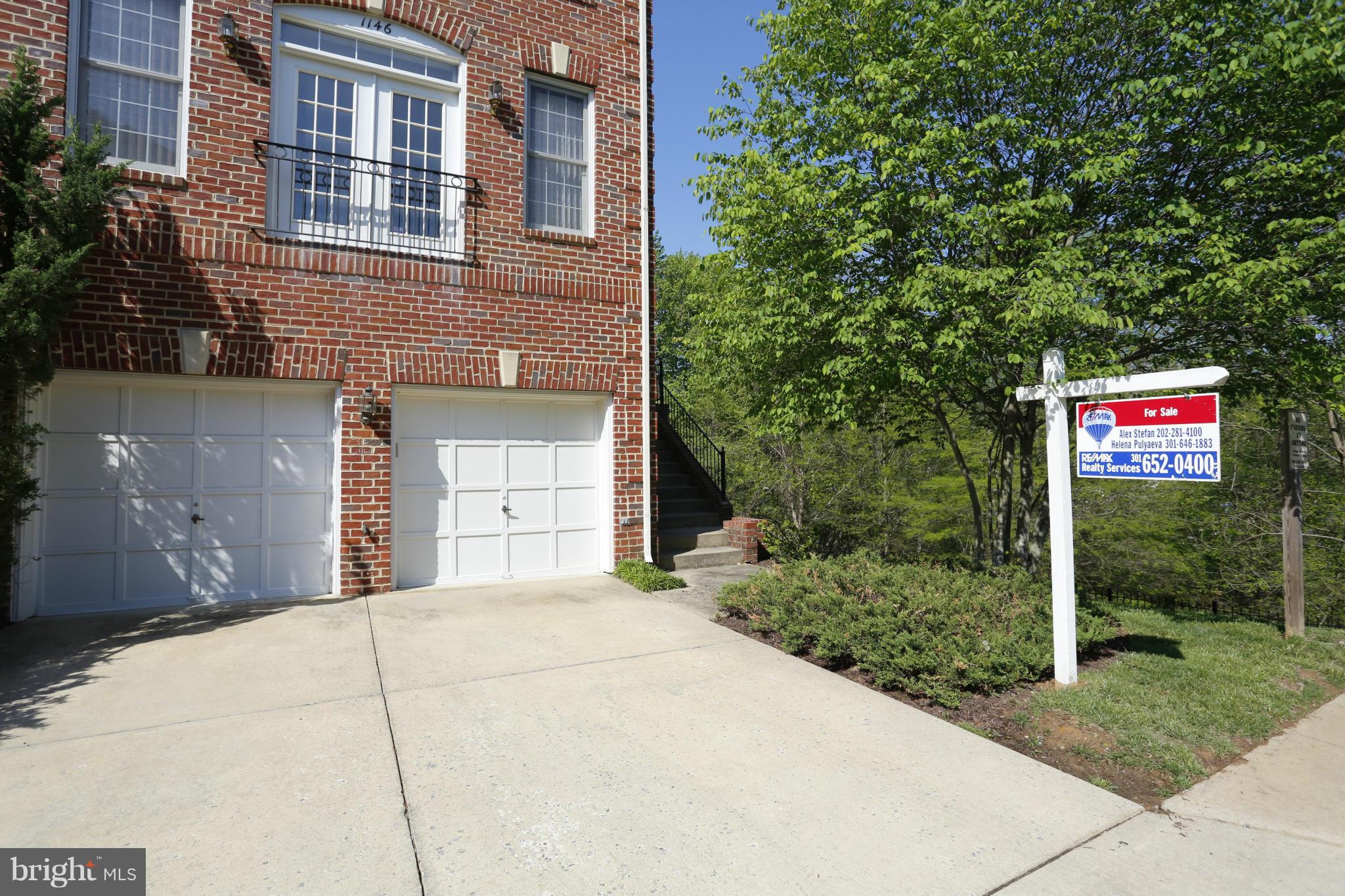 TOWER OAKS - Residential