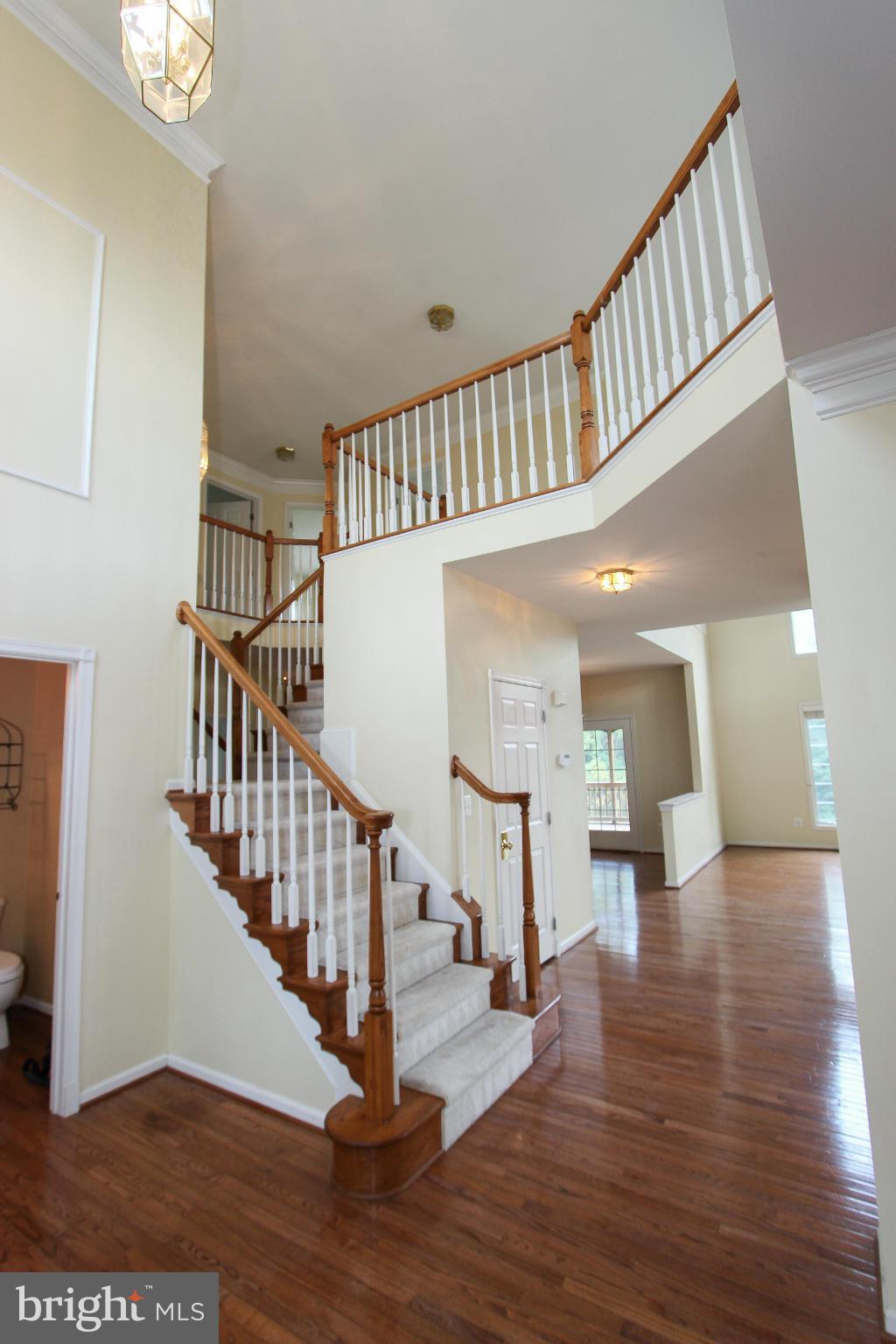 SOUTH RIDING - Residential
