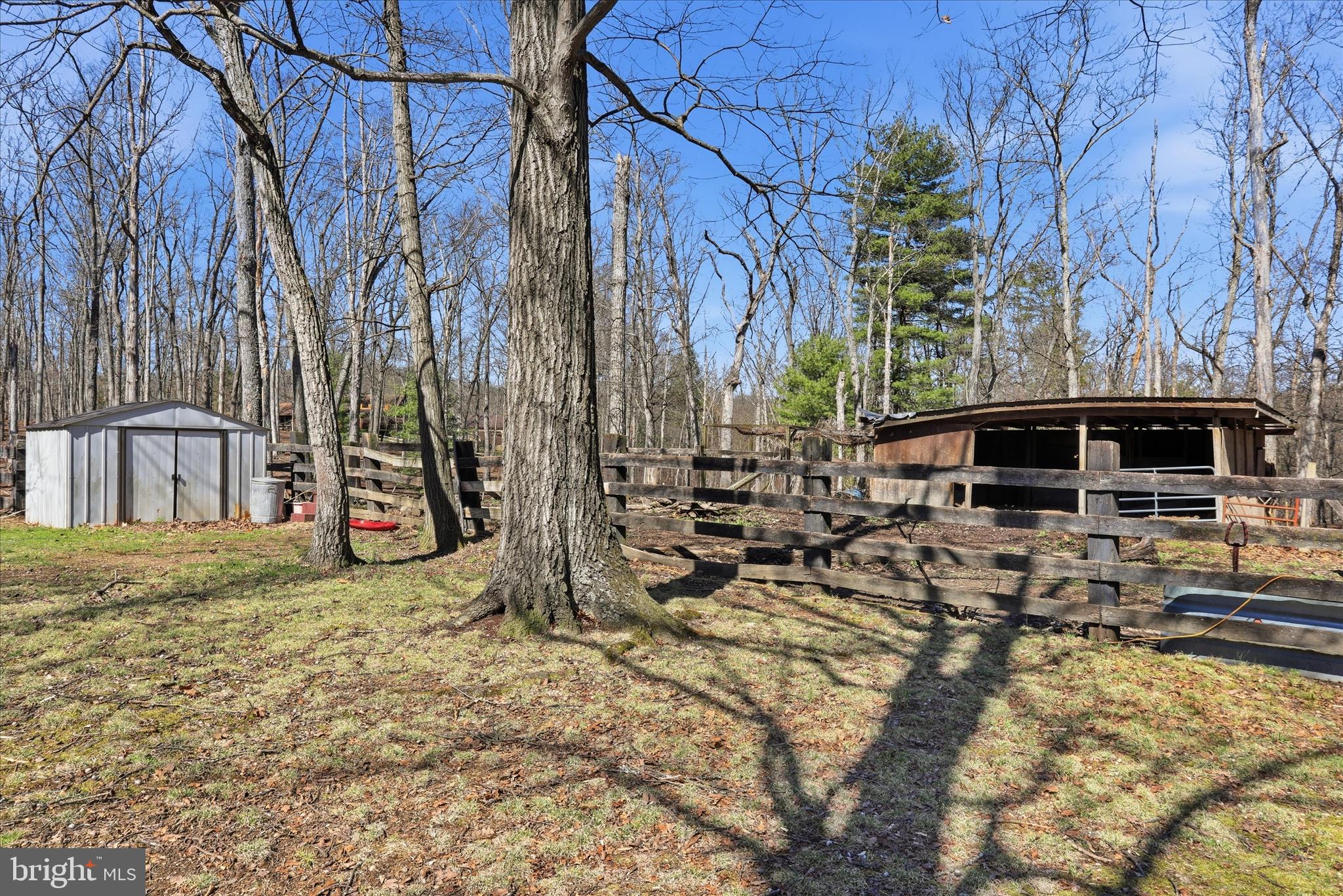 ARCADIA WOODS - Residential