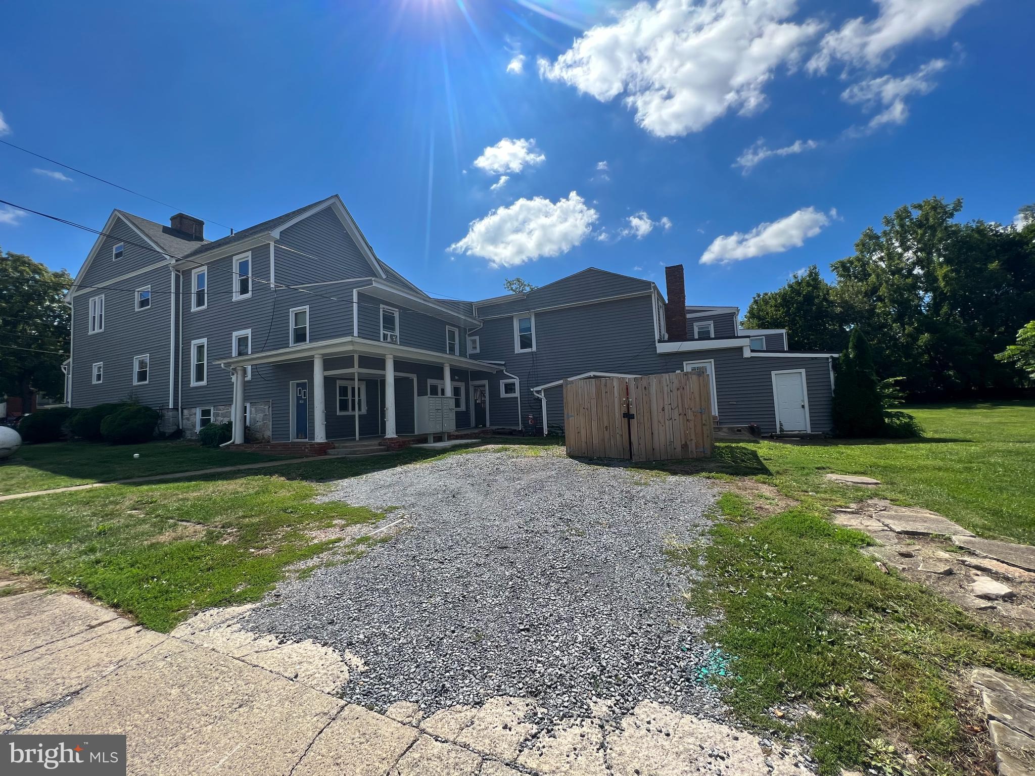 Very nice apartment in downtown Charles Town. This unit is freshly cleaned and painted. This unit is a 2 bedroom with 1 full bath and a separate living and kitchen area. Tenants must pass criminal, credit, and eviction check. All utilities are included. Applicants must make around 3x the amount of rent to apply. Please use Rentspree link provided by us to apply. One pet considered on a case by case basis.