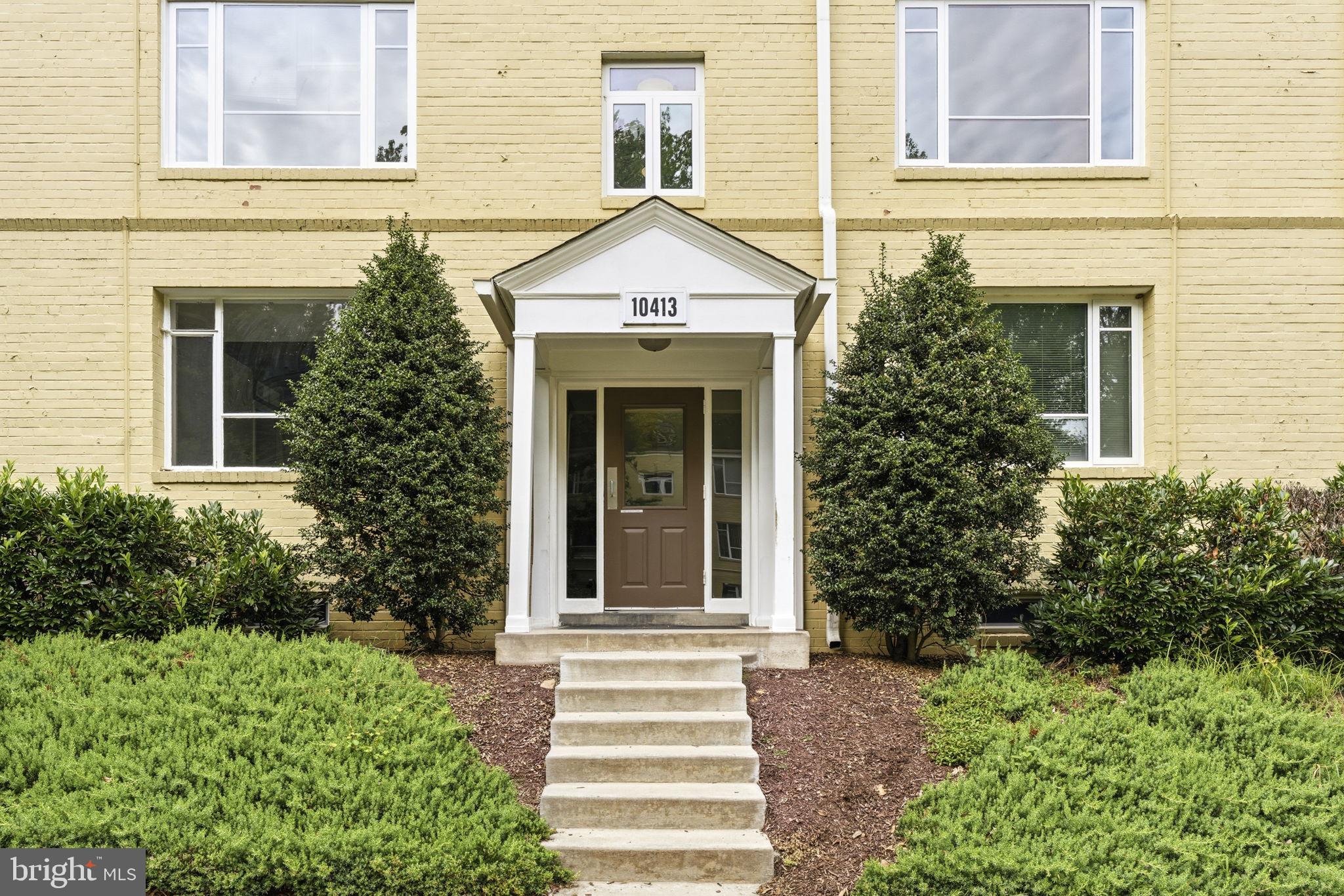 PARKSIDE CONDOMINIUMS - Residential