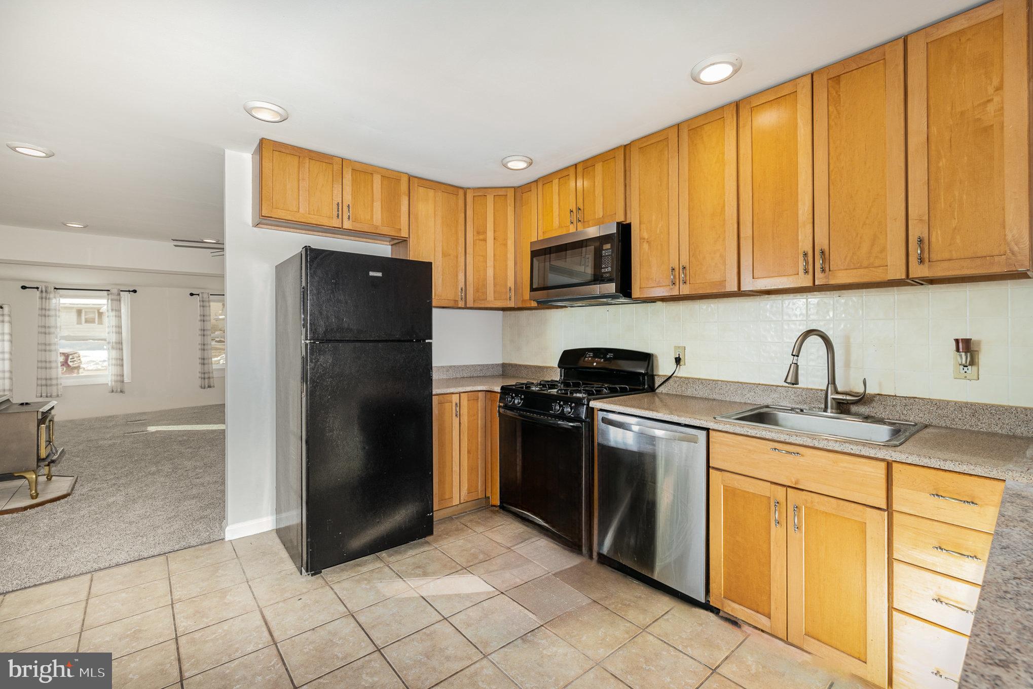 VICTORY VILLA - Residential