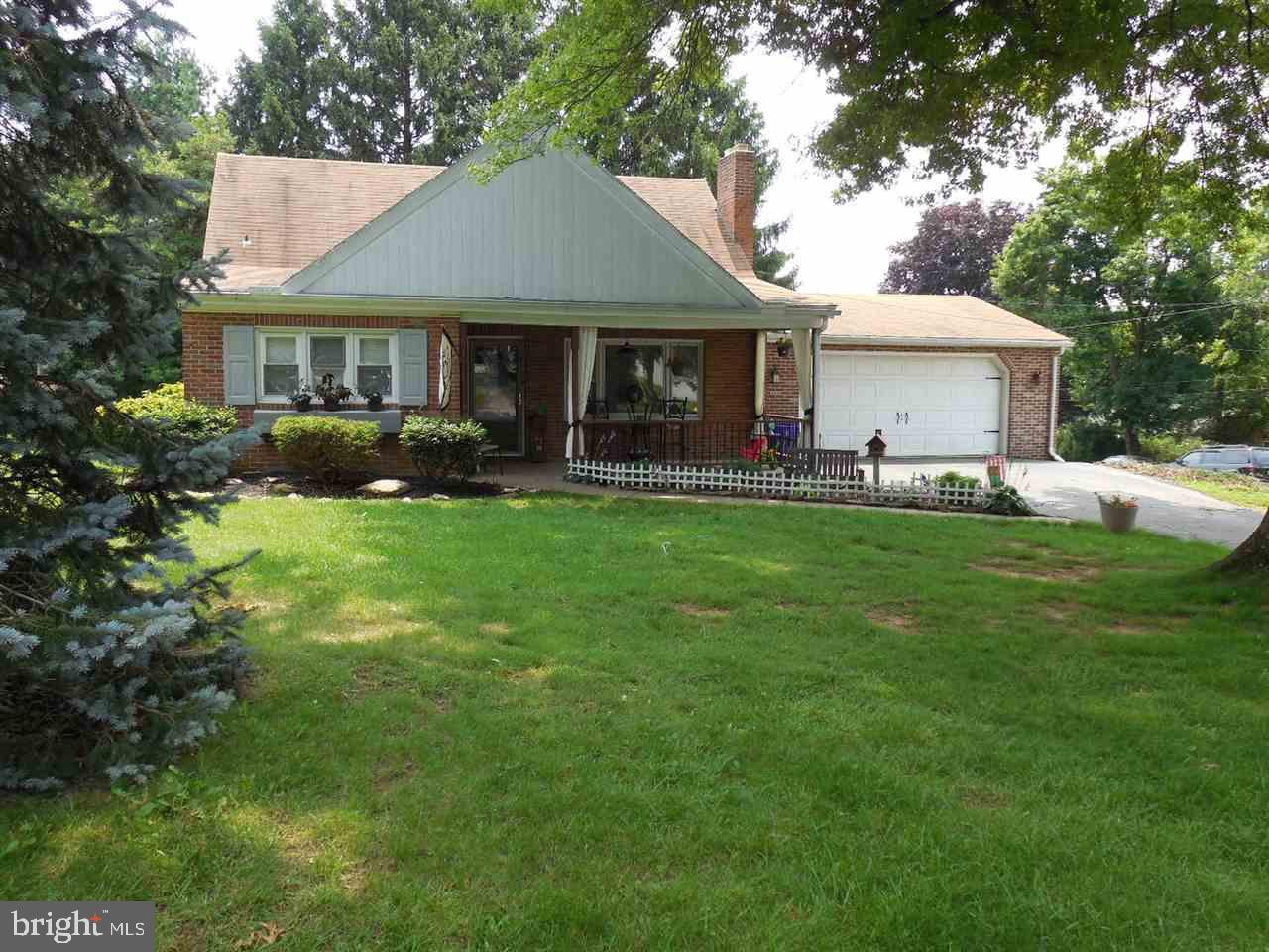 HILL-N-DALE/AVONDALE - Residential