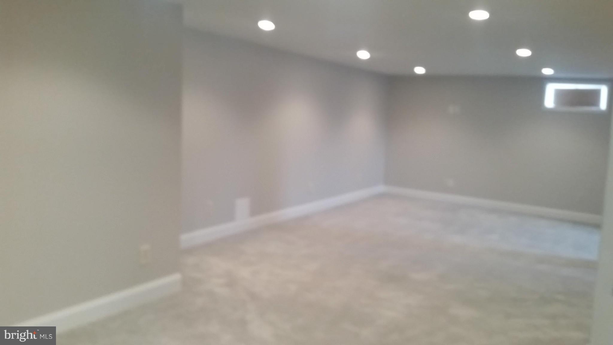 GREENVIEW MANOR - Residential