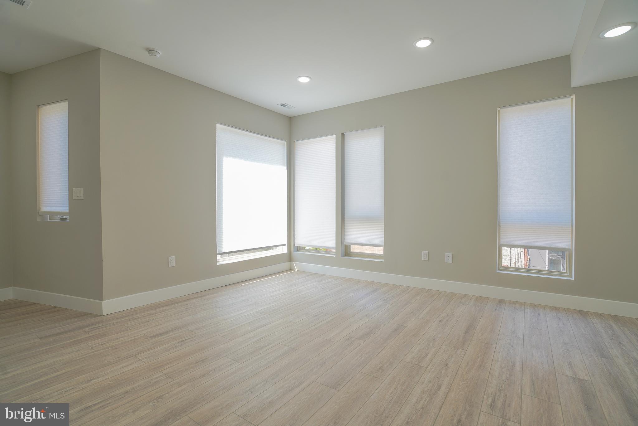 BREWERYTOWN - Residential Lease