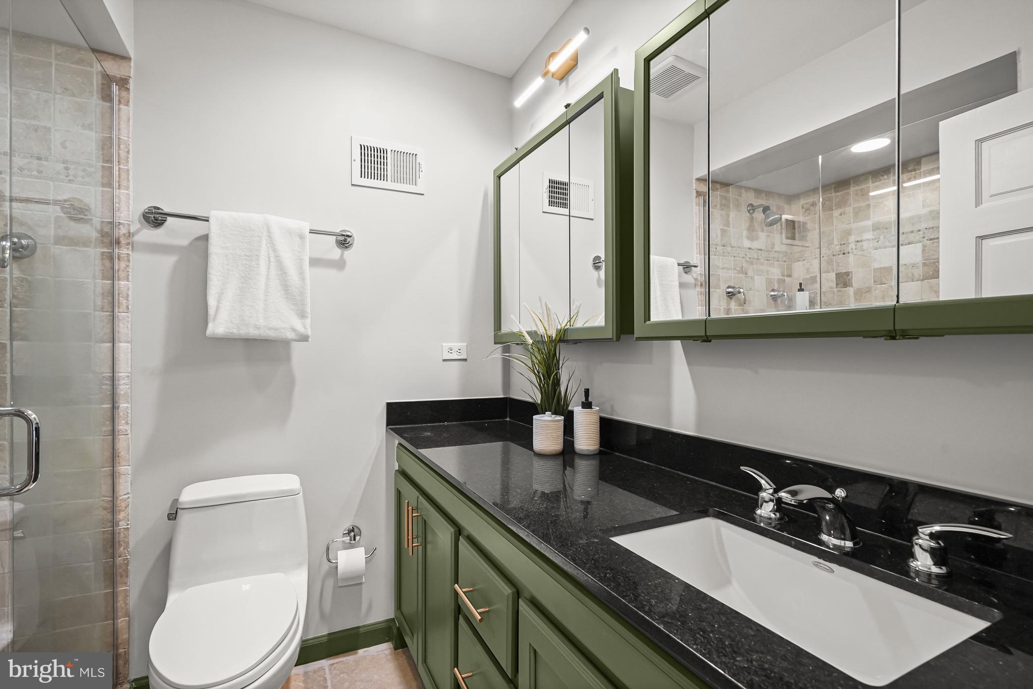 LOGAN CIRCLE - Residential