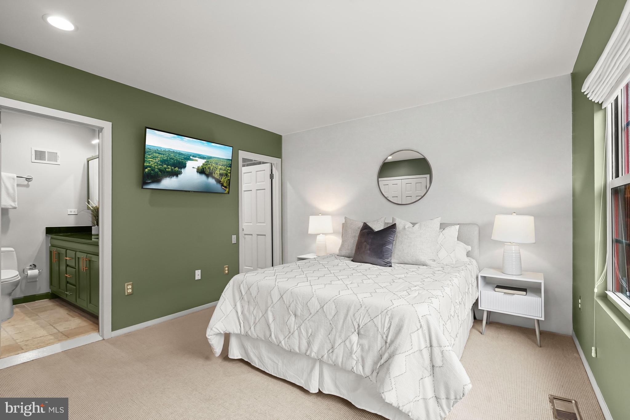 LOGAN CIRCLE - Residential
