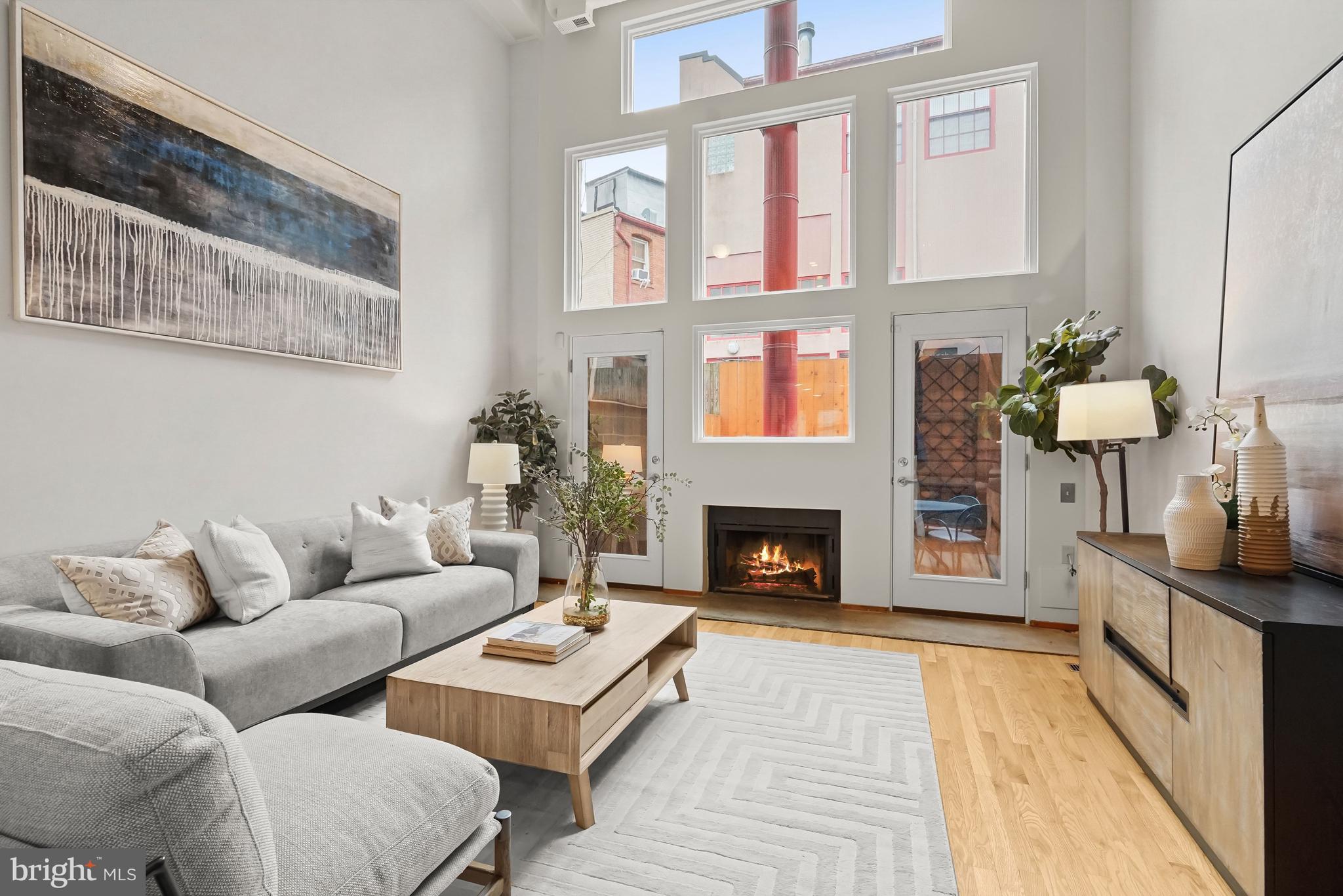 LOGAN CIRCLE - Residential
