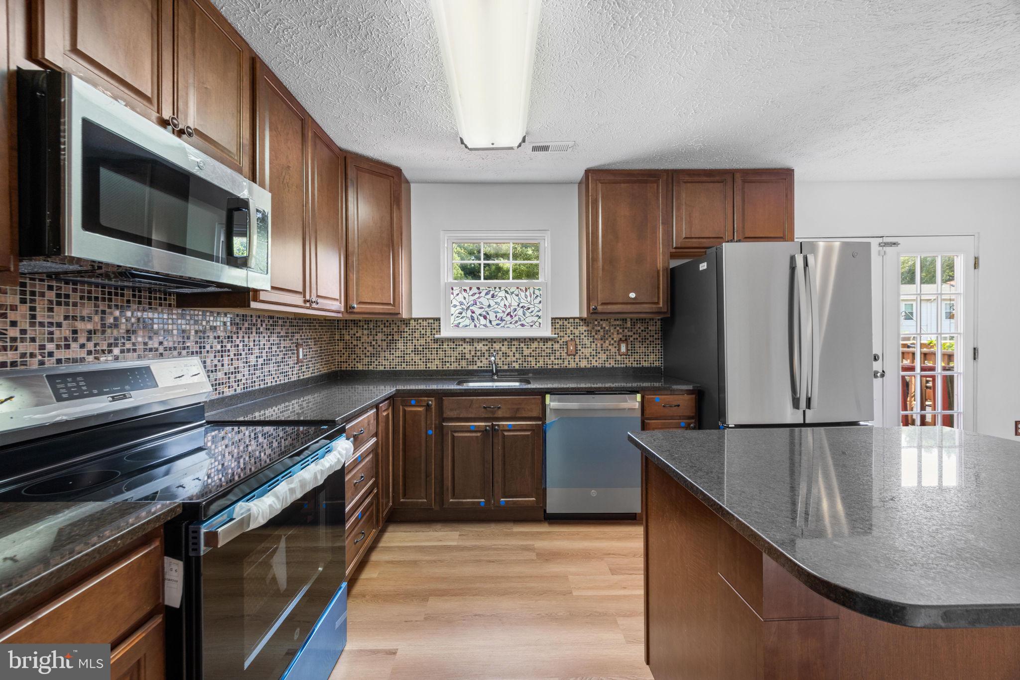 ASPEN PARK - Residential