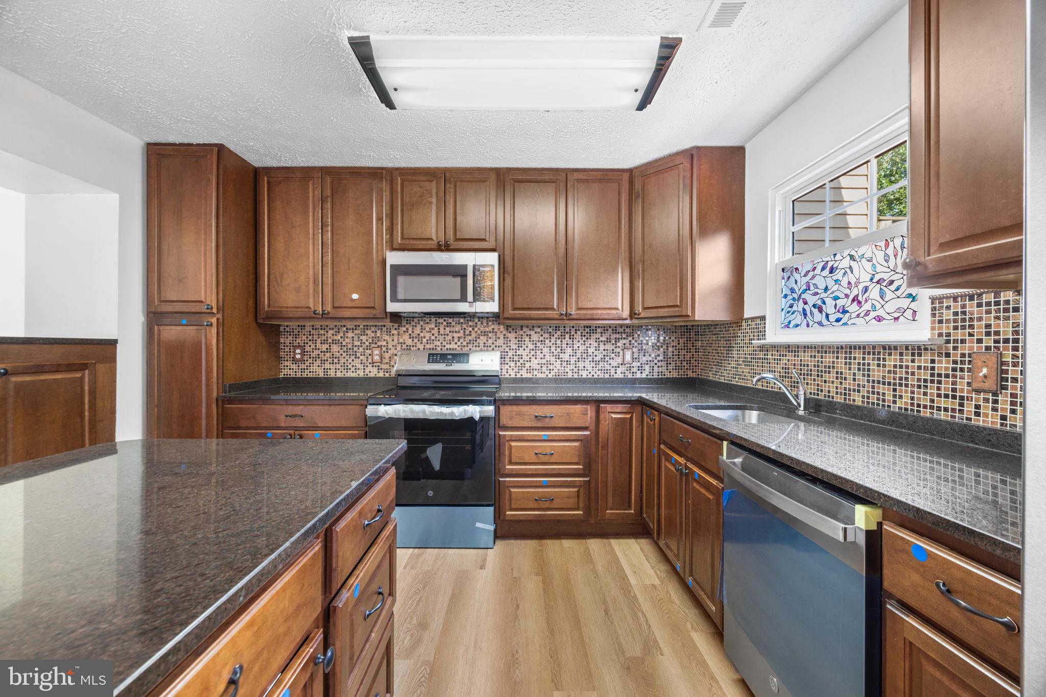 ASPEN PARK - Residential