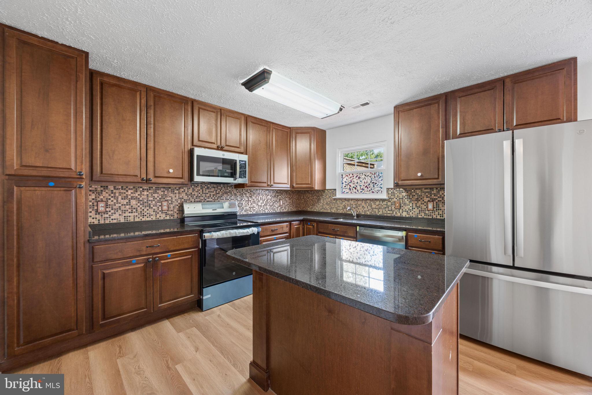 ASPEN PARK - Residential