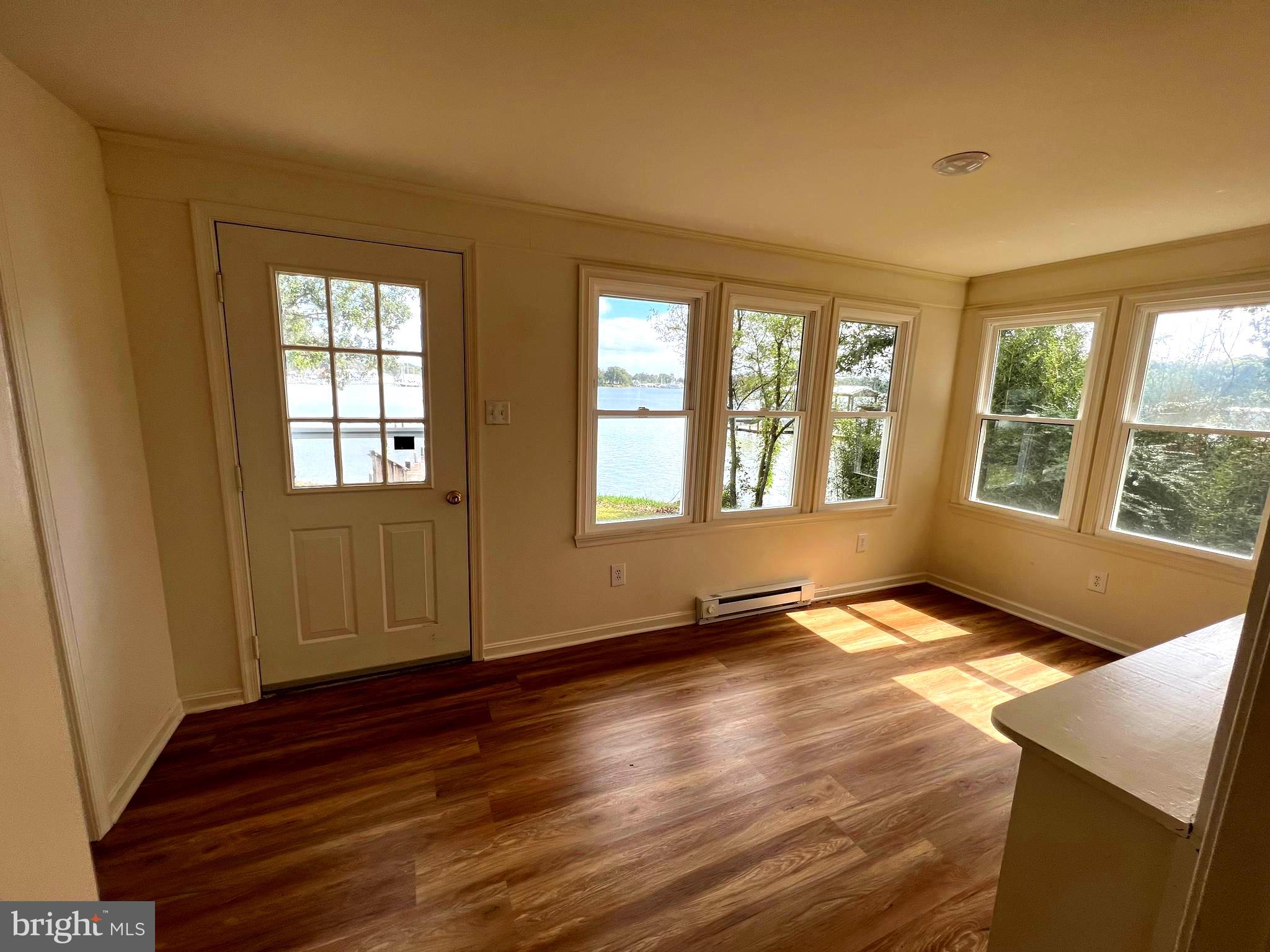 MONROE BAY - Residential Lease