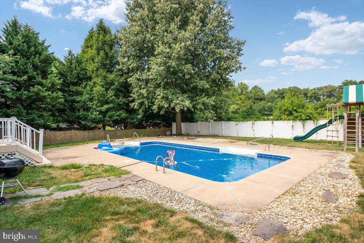 NORTH BROOK - Residential