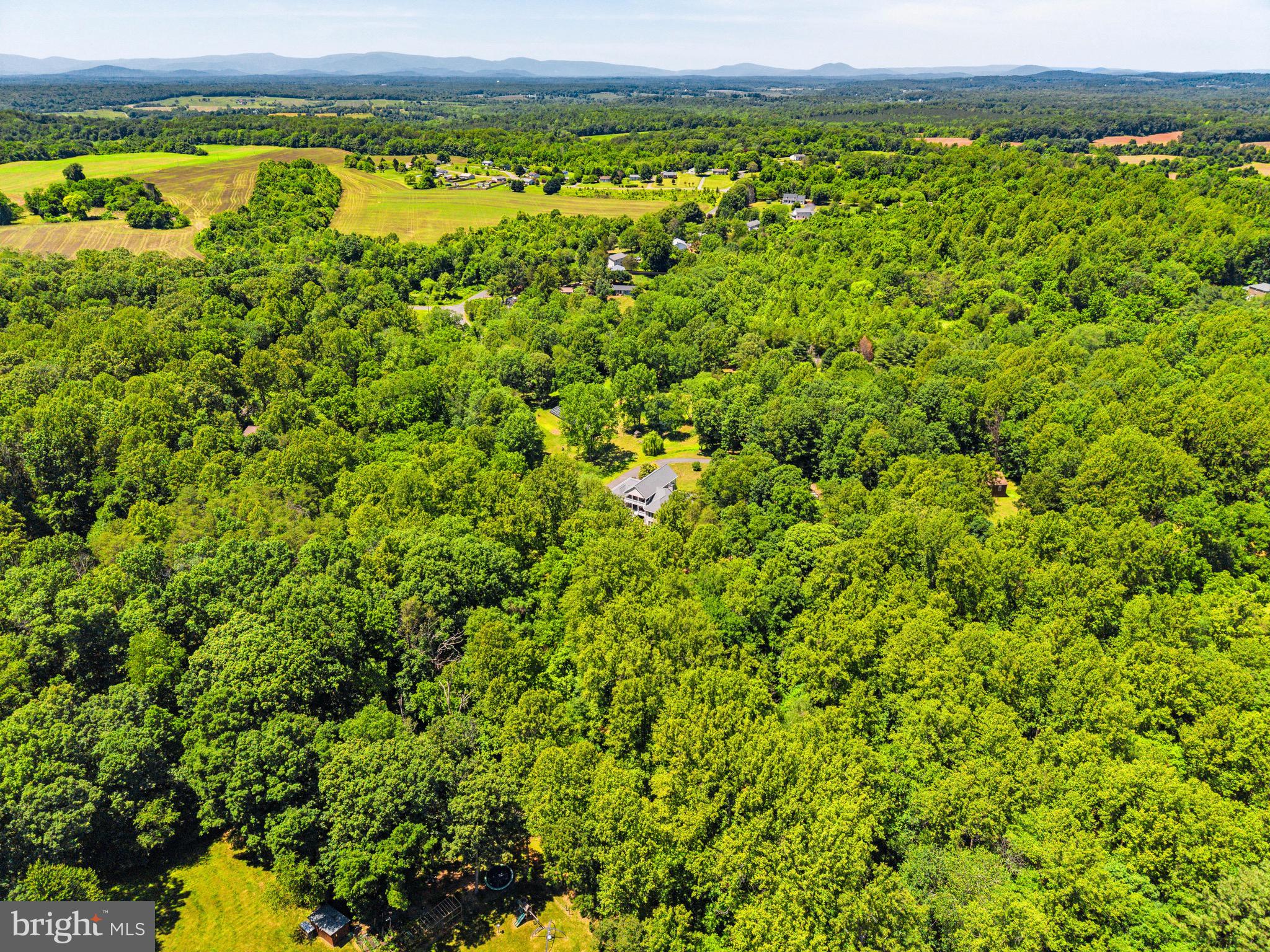 WESTBURY - Residential