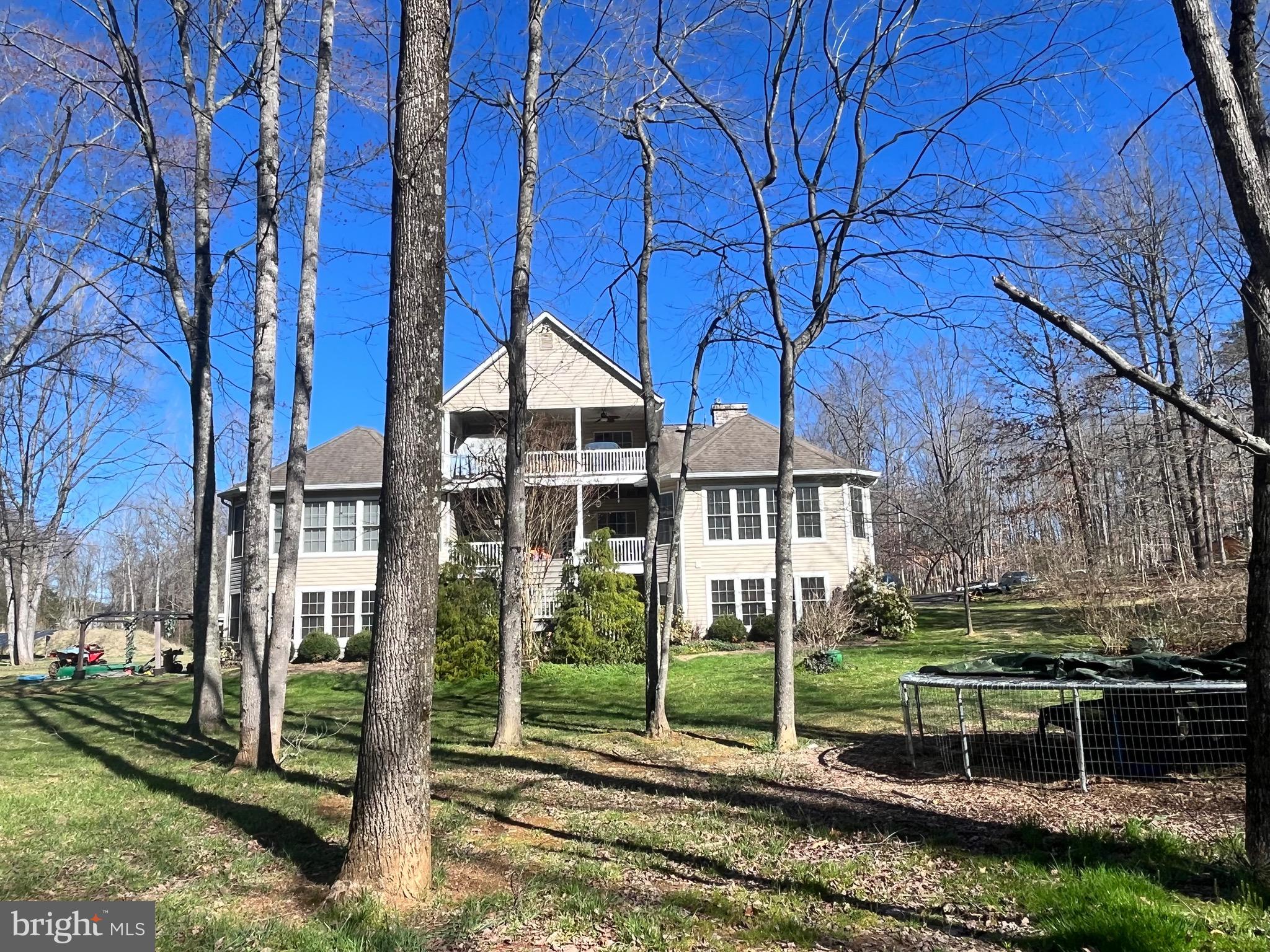 WESTBURY - Residential