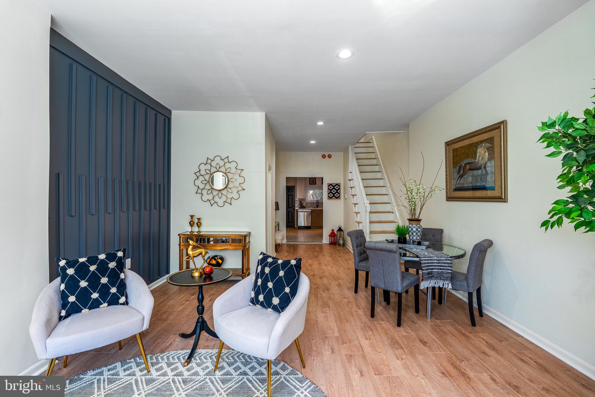 POINT BREEZE - Residential
