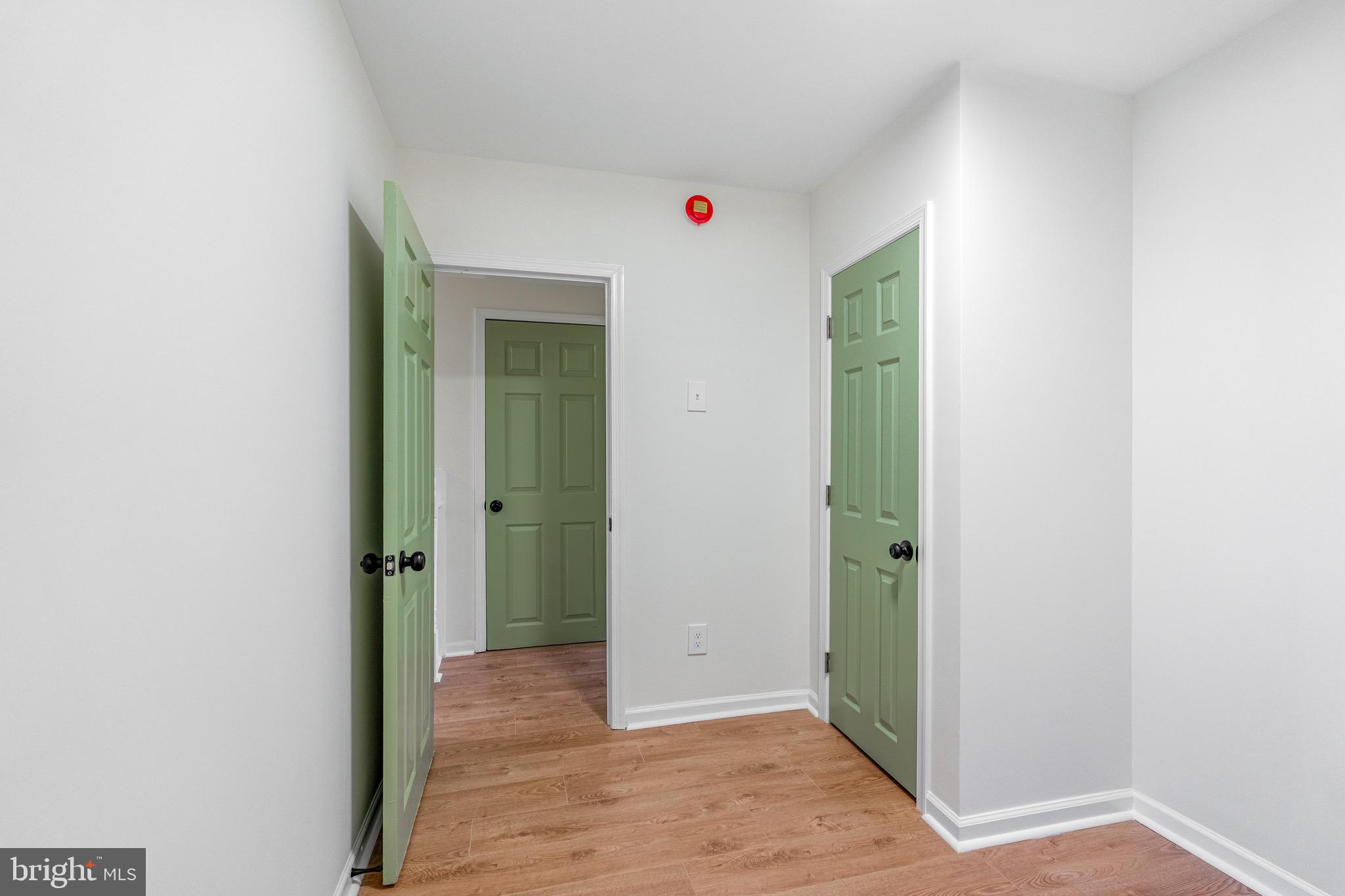 POINT BREEZE - Residential