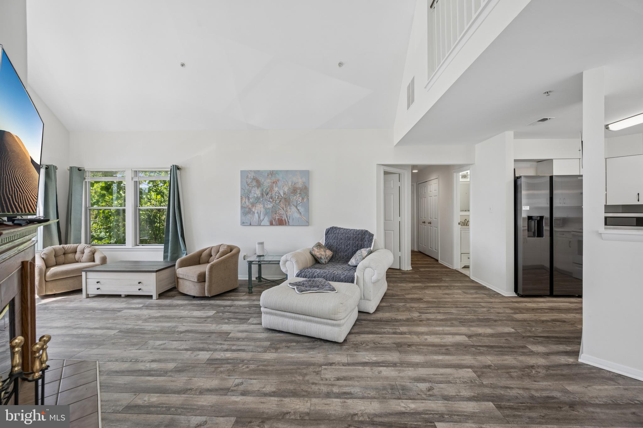WOODLAND VILLAGE - Residential
