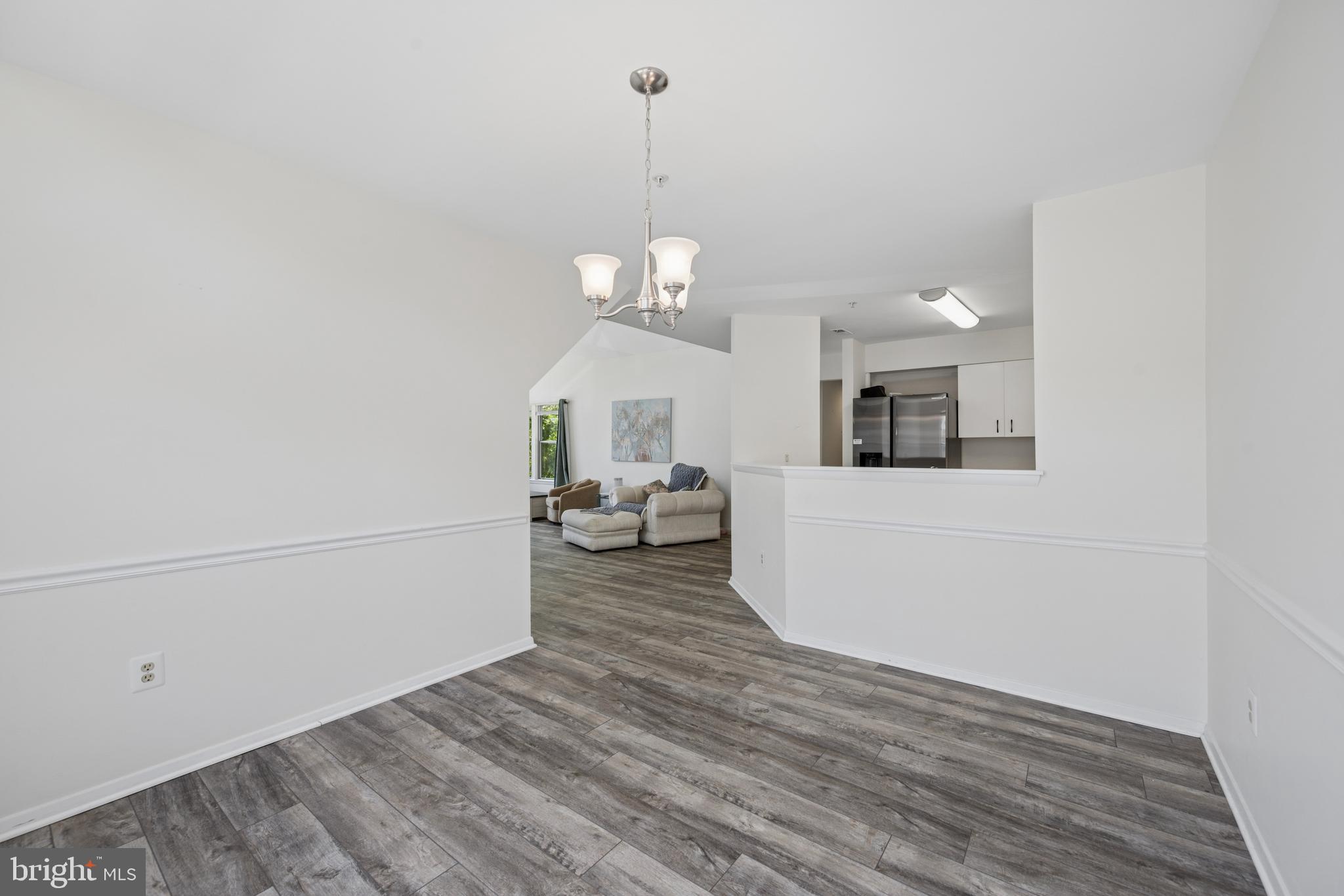WOODLAND VILLAGE - Residential
