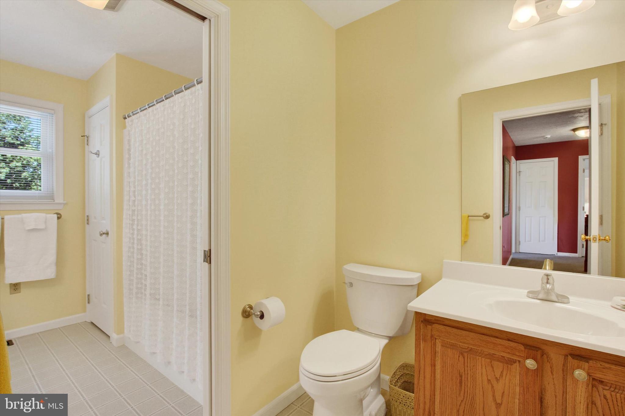 HUNTERS CROSSING - Residential