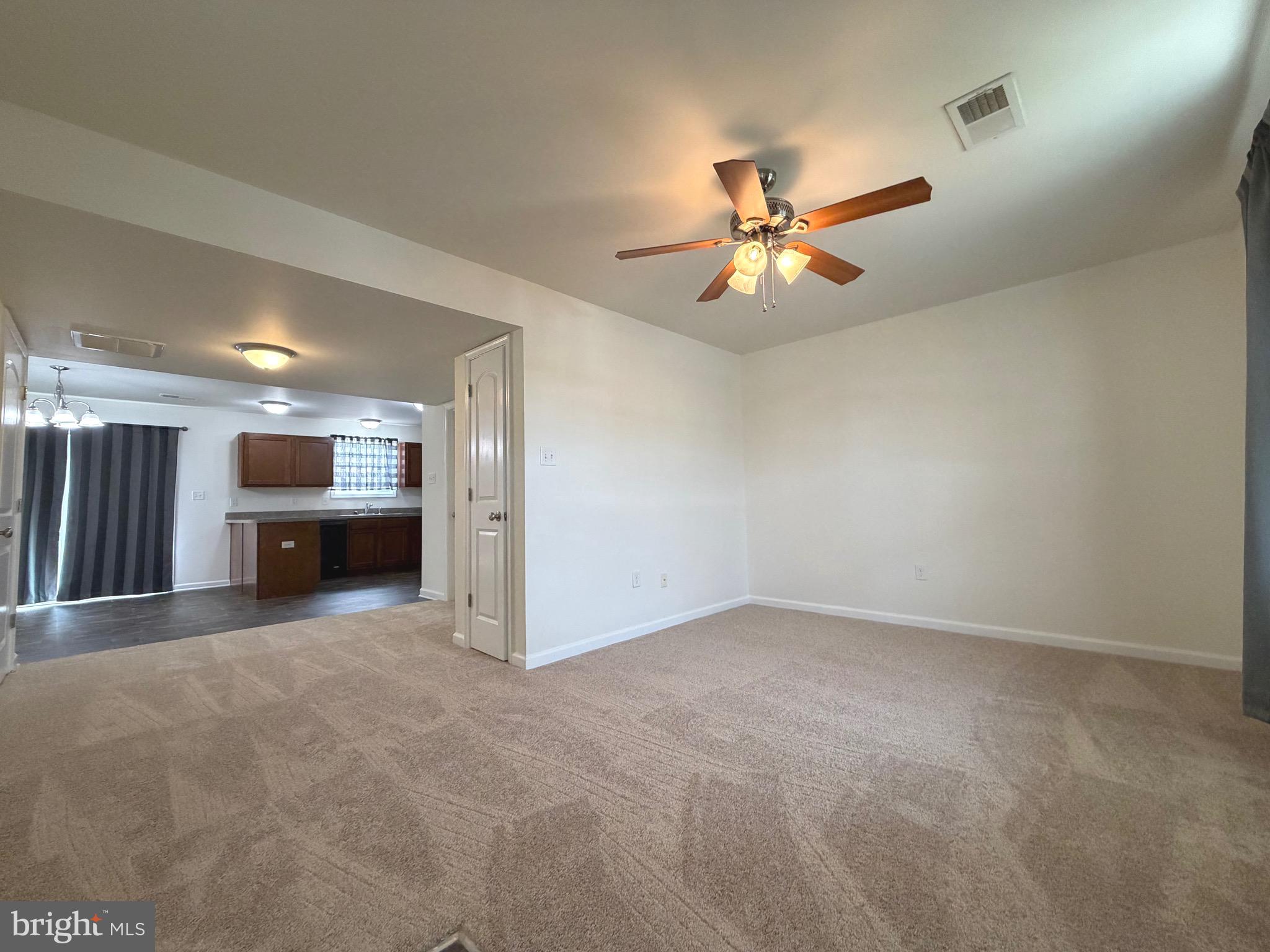 INWOOD VILLAGE - Residential