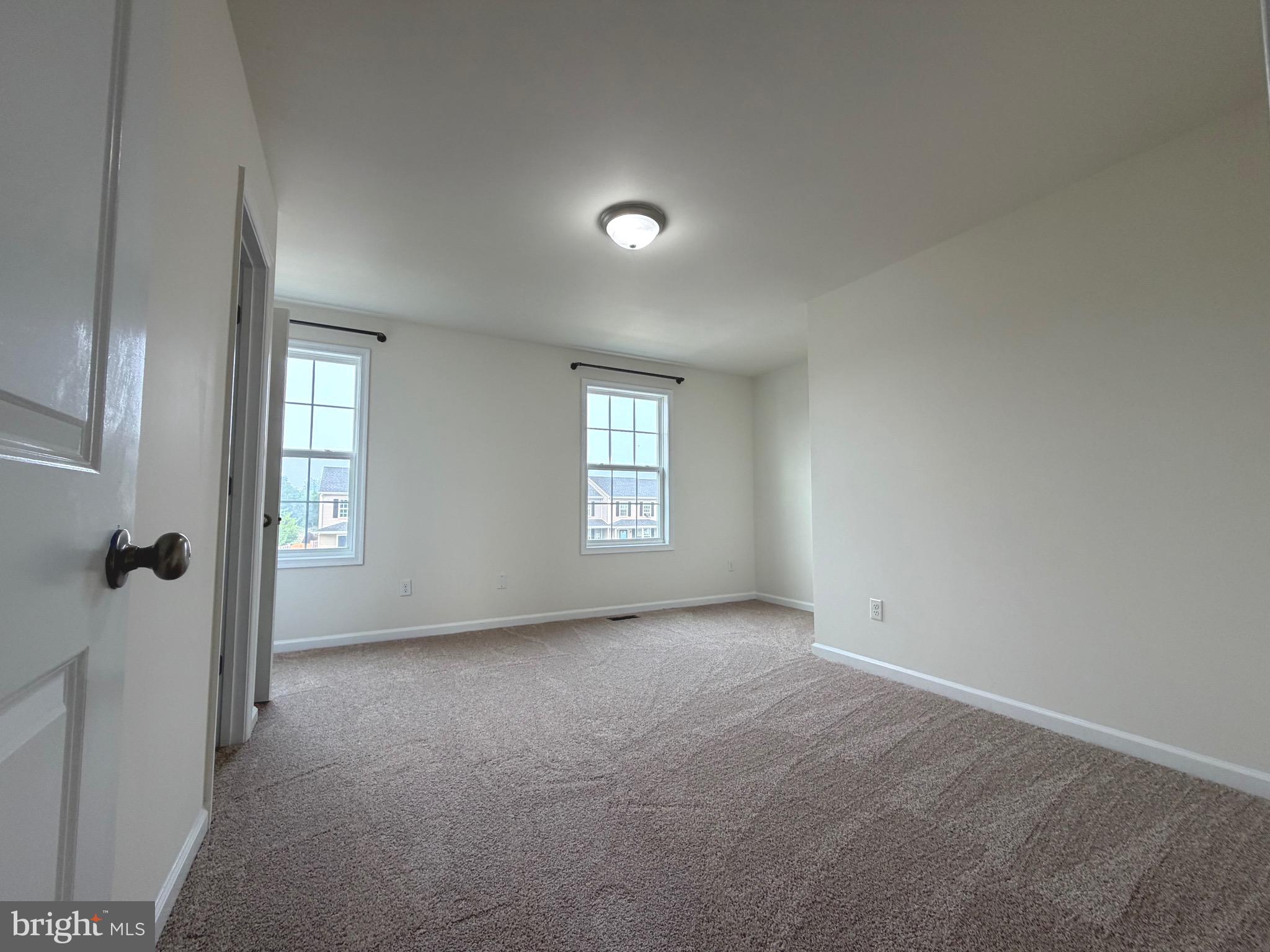 INWOOD VILLAGE - Residential