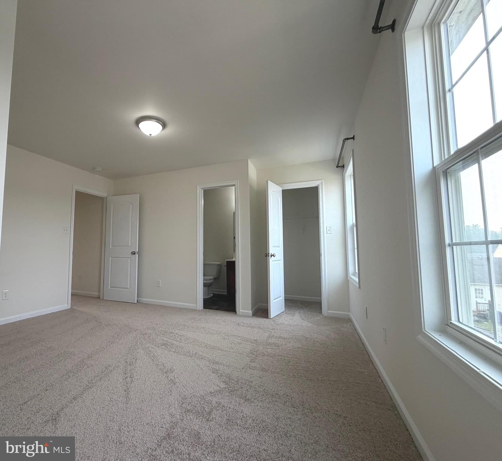 INWOOD VILLAGE - Residential