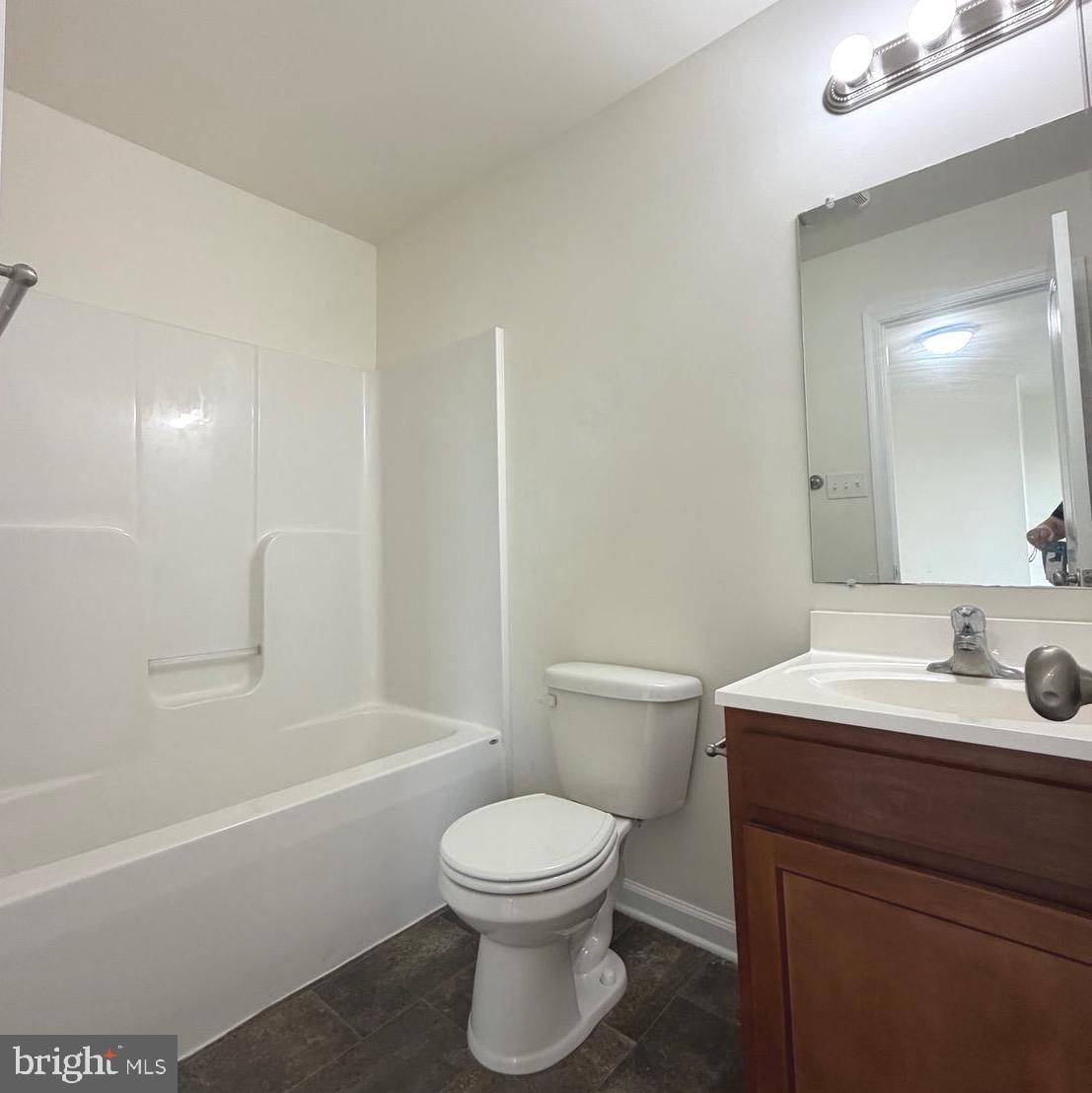 INWOOD VILLAGE - Residential