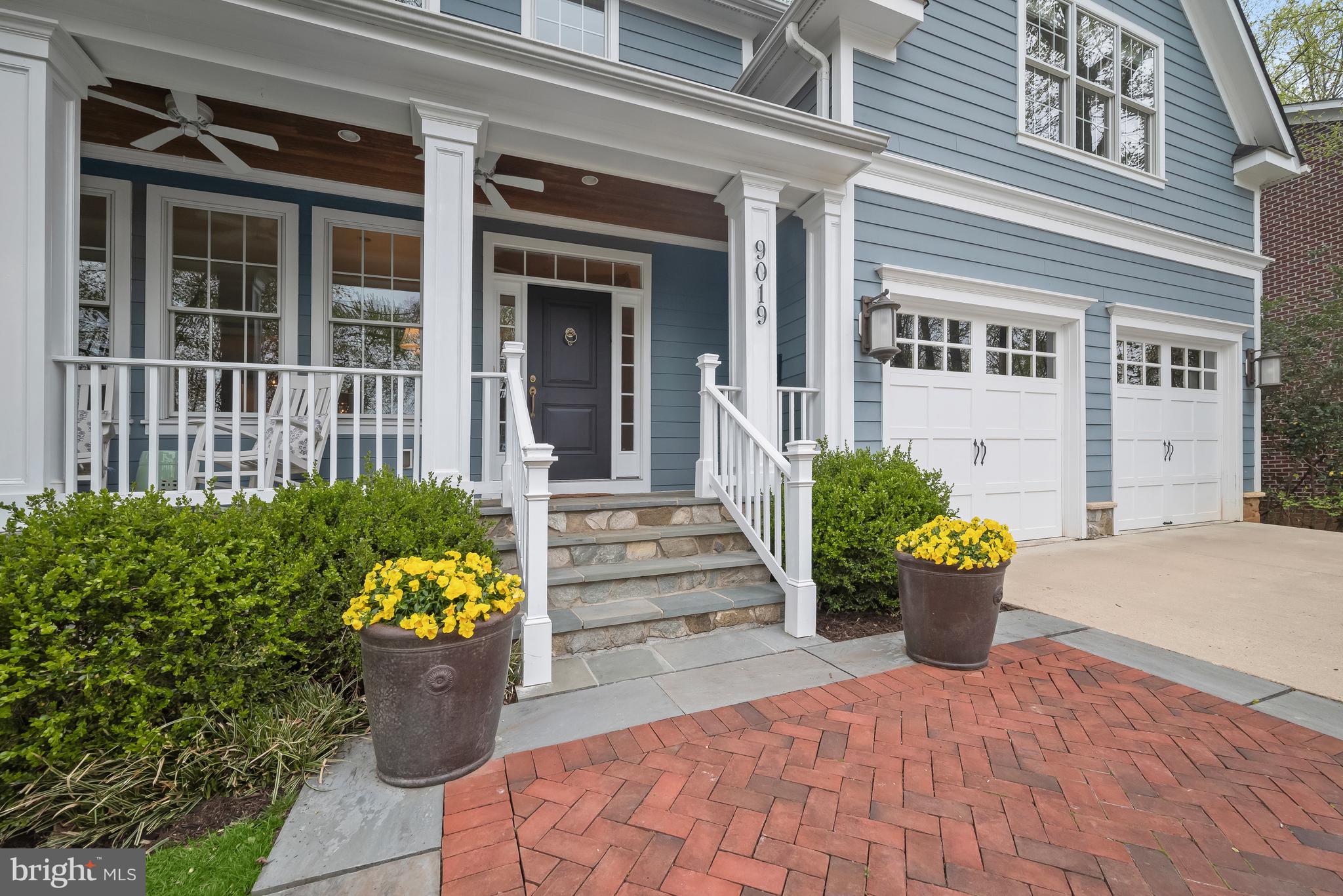 AYRLAWN - Residential