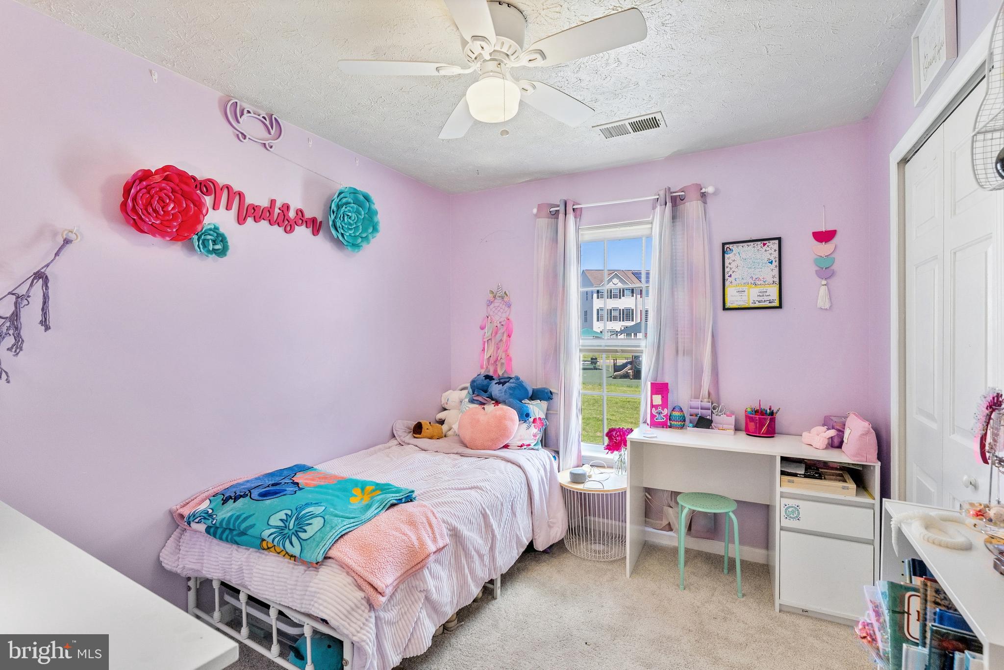HOLLY WOODS - Residential