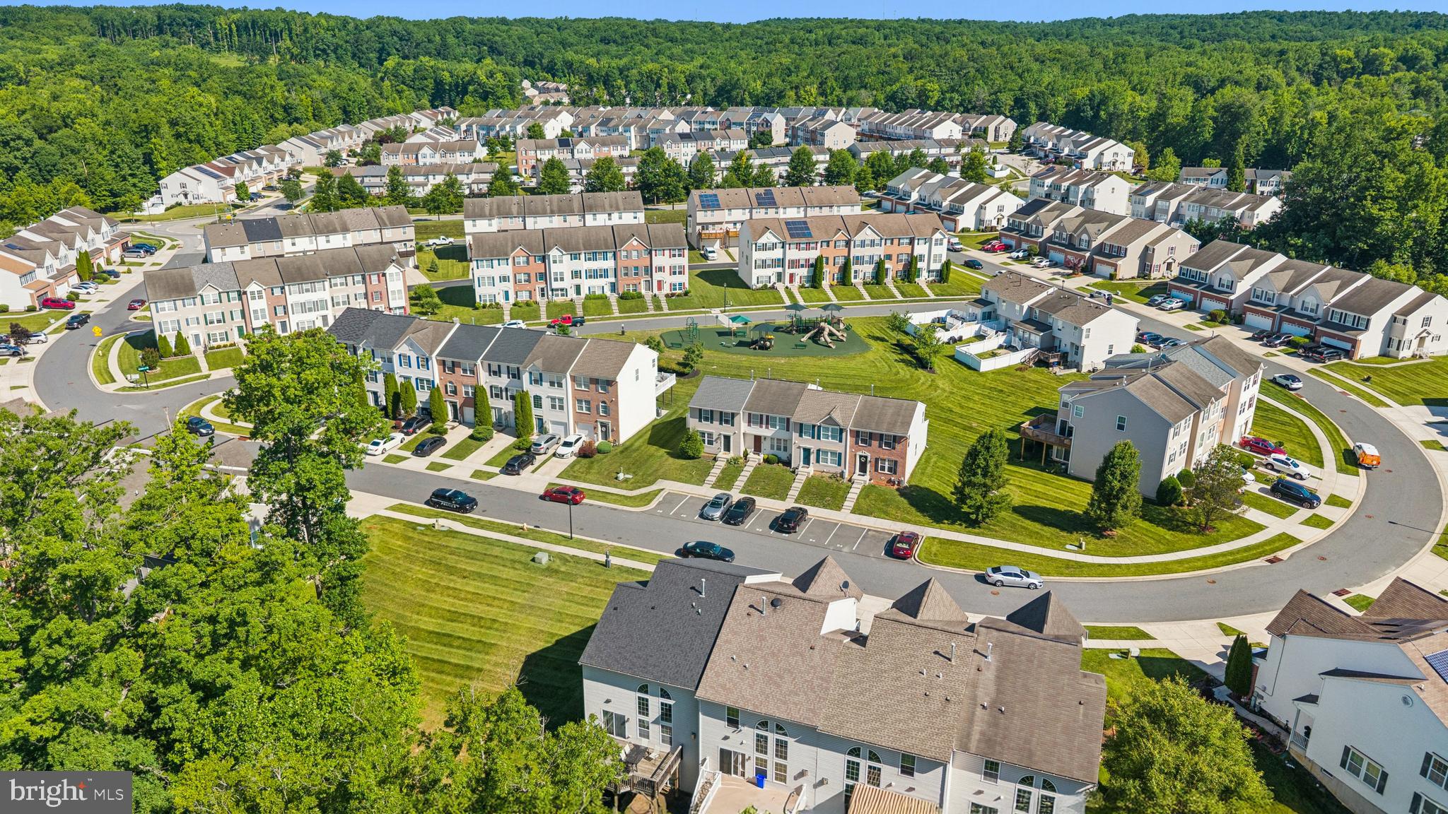 HOLLY WOODS - Residential