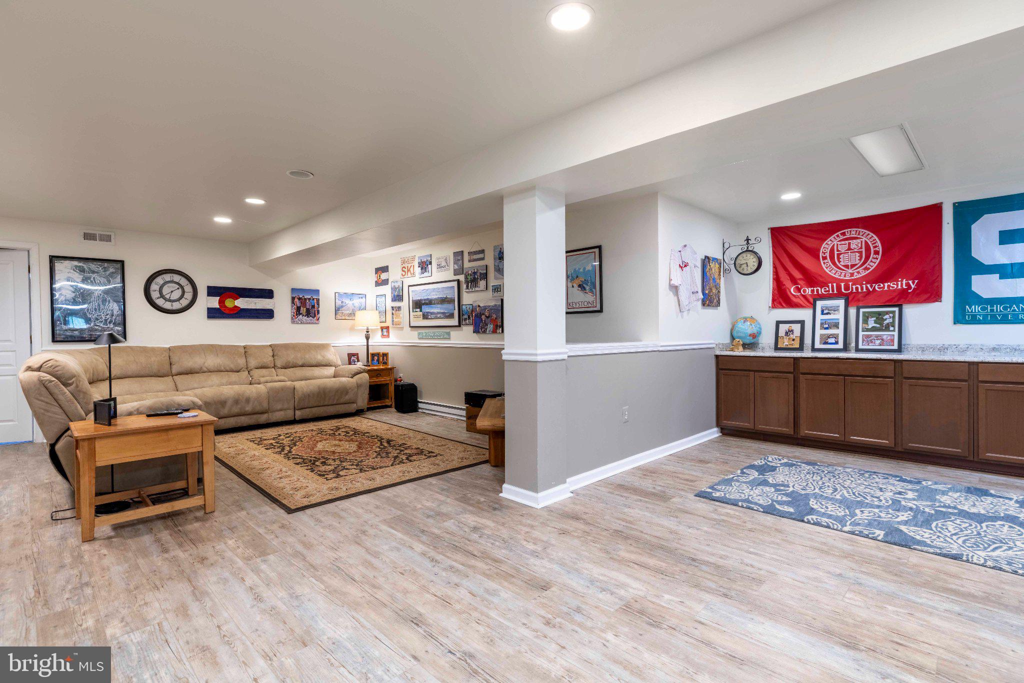 CHESTNUT CREEK - Residential