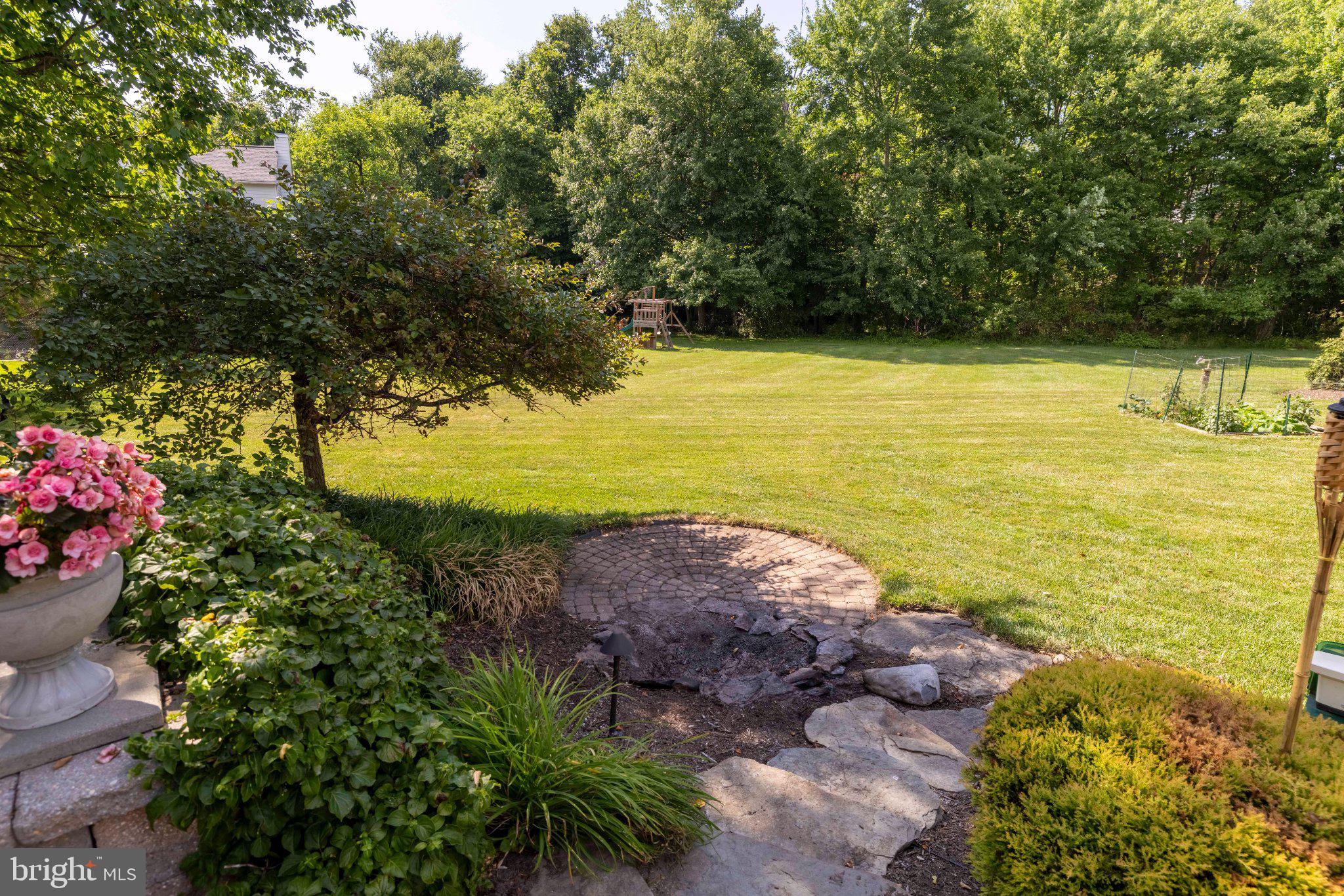 CHESTNUT CREEK - Residential