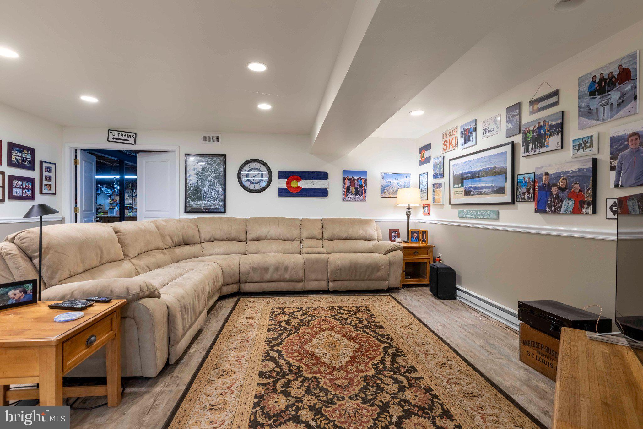 CHESTNUT CREEK - Residential